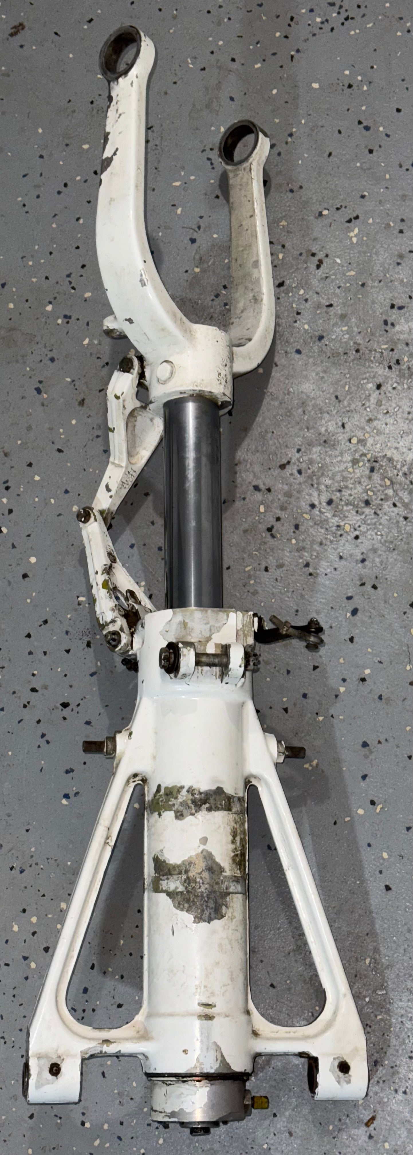 45315-2014 KAE Piper PA-31T Nose Landing Gear Strut