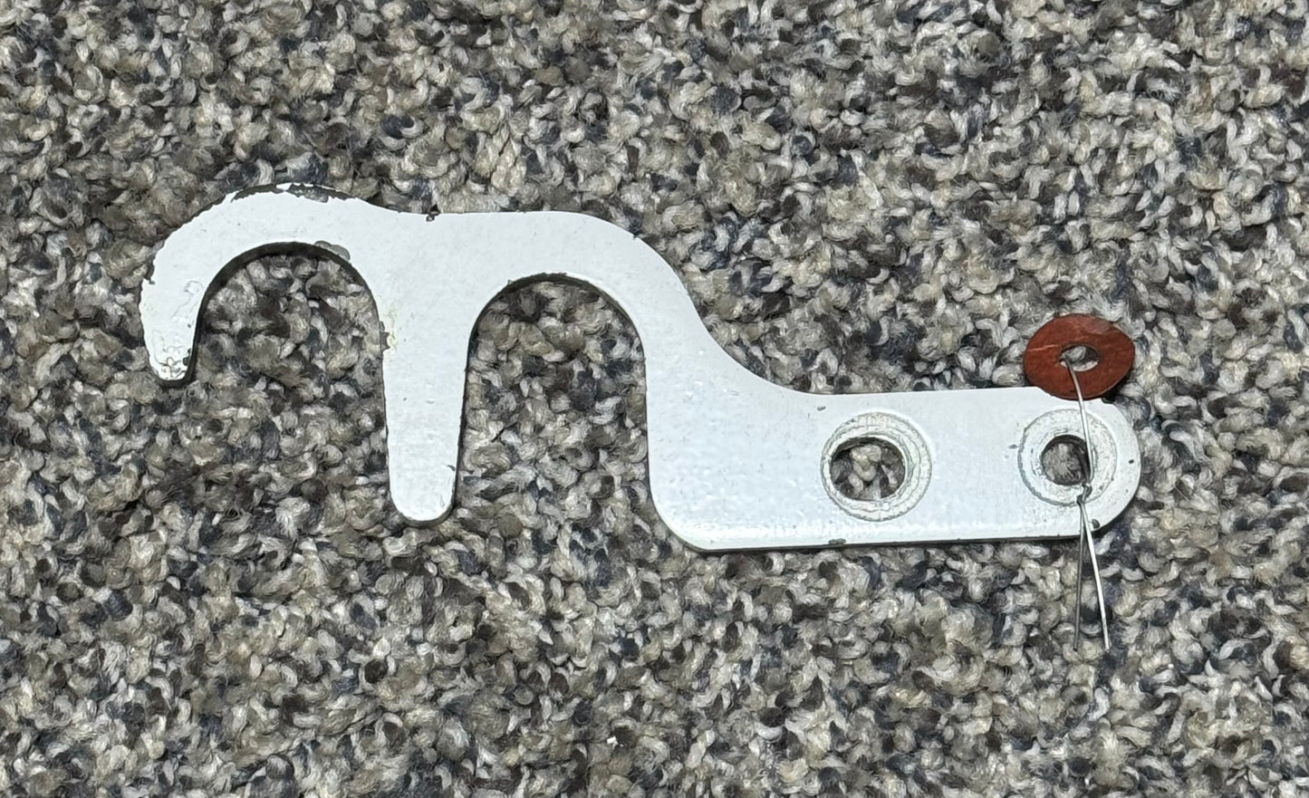 2043074-1 C-177RG Cardinal Nose Gear Hook