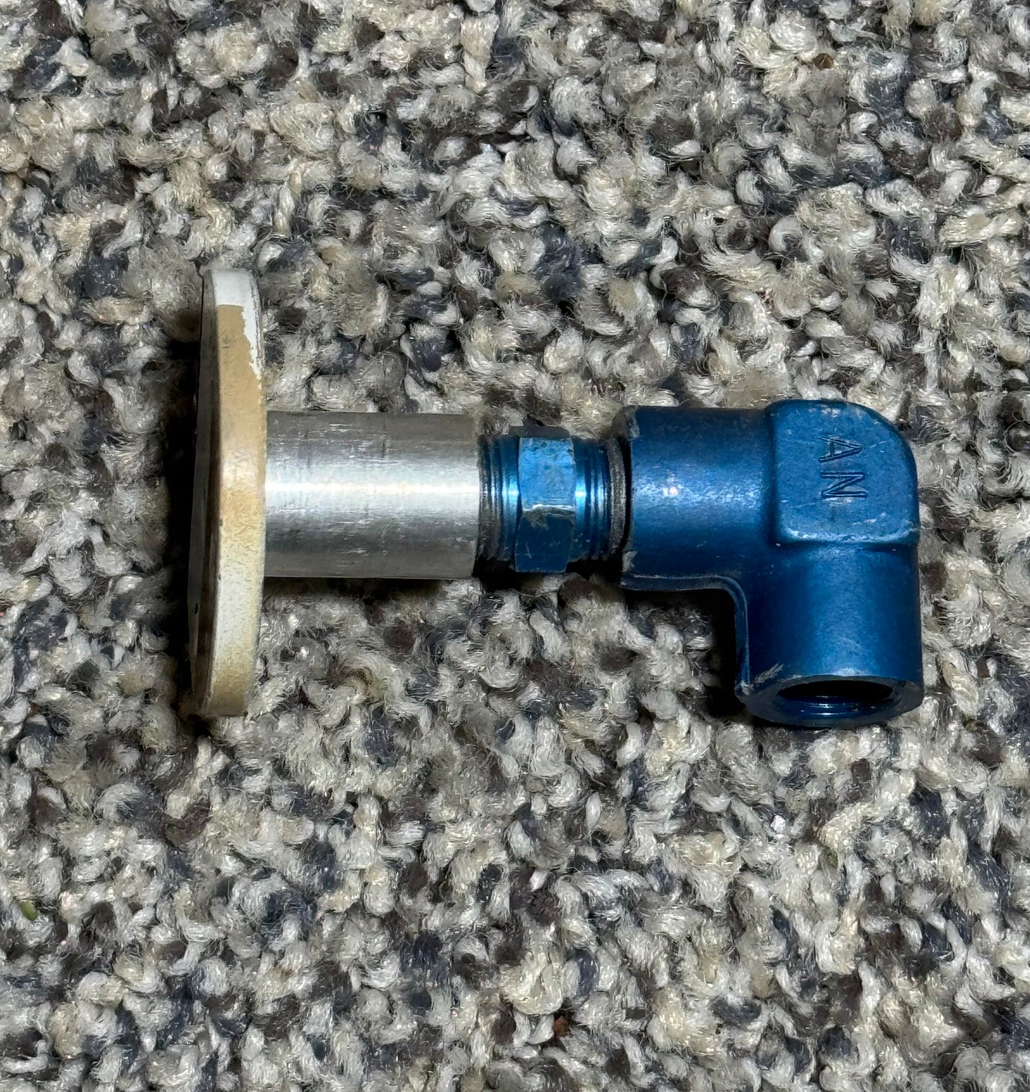 C182 Pitot Static Source Button With Plate