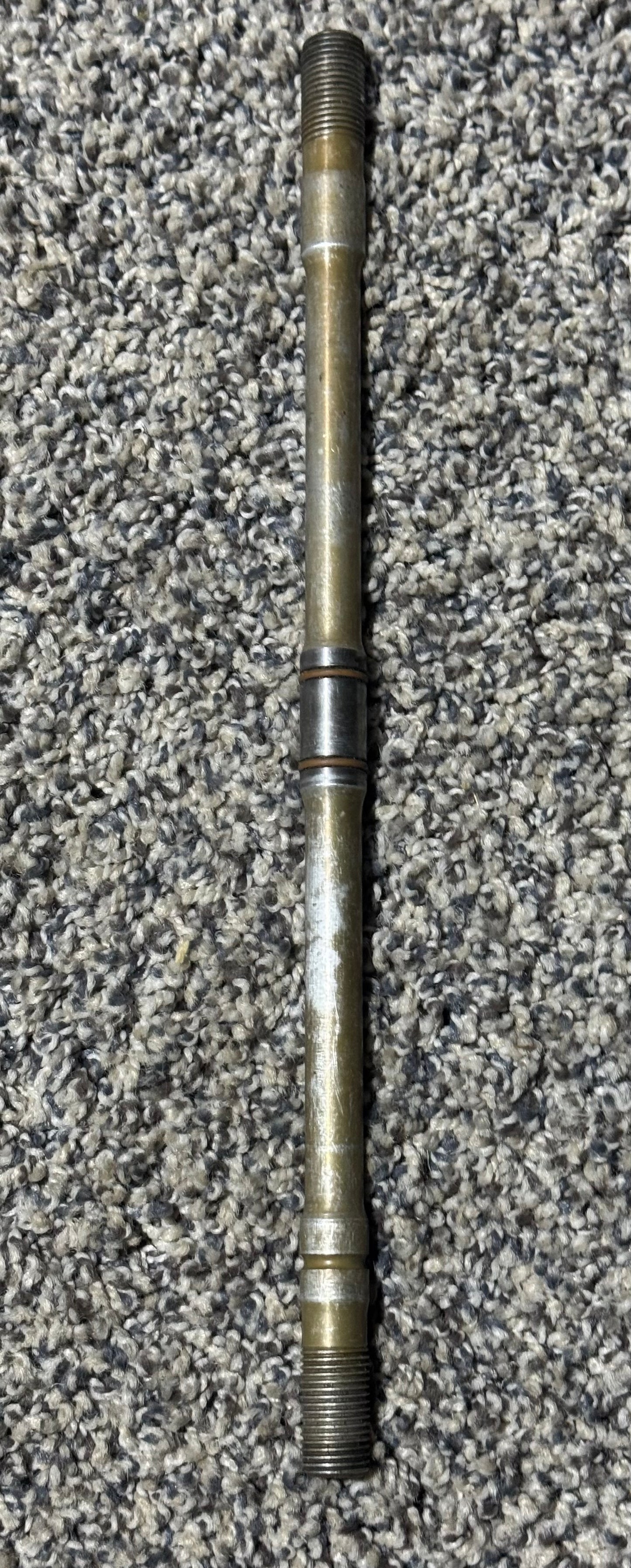 641931-10.75 Continental GTSIO 520H Thru Bolt