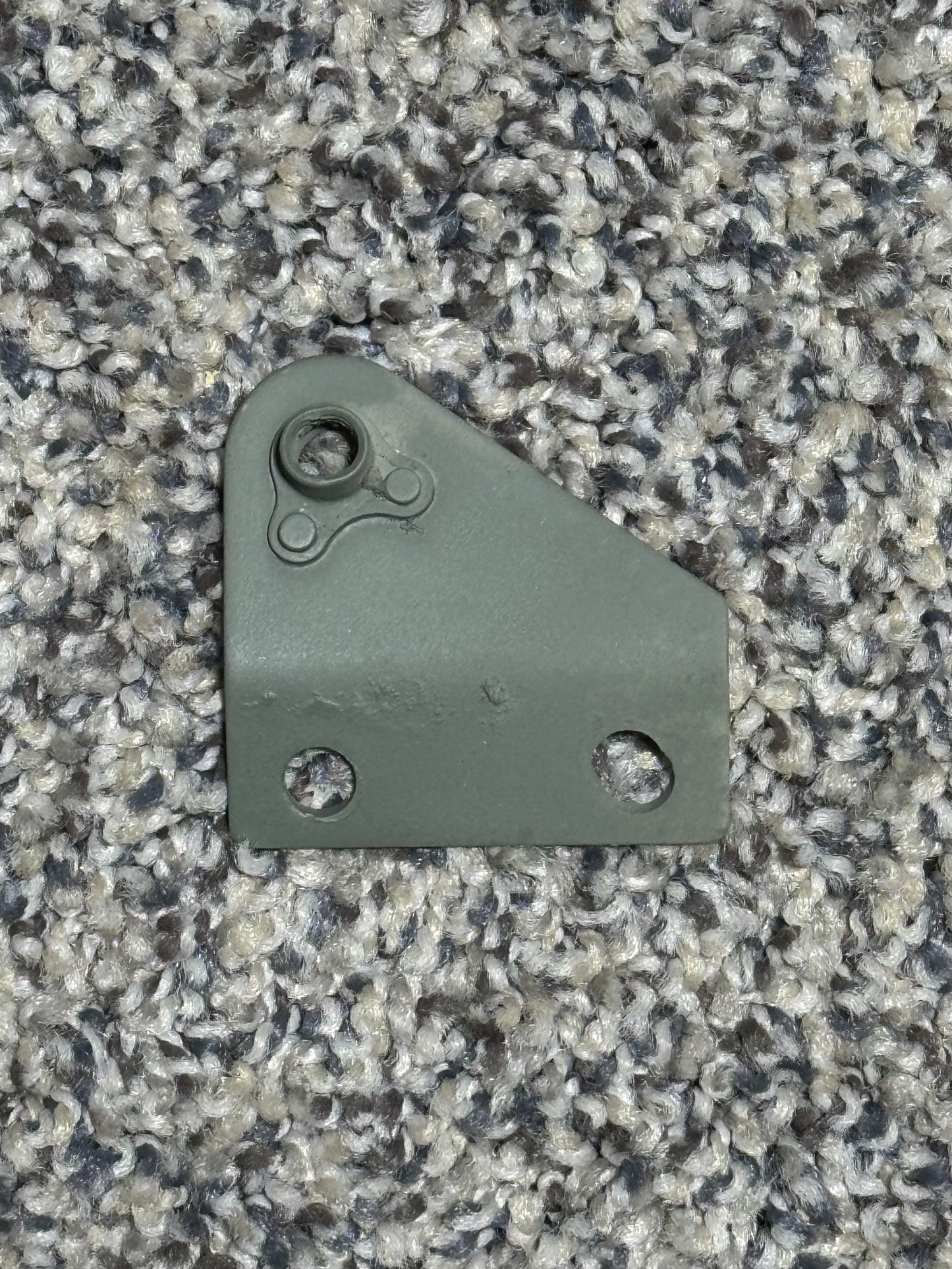 2011028-7 C210 LH Seat Belt Fitting