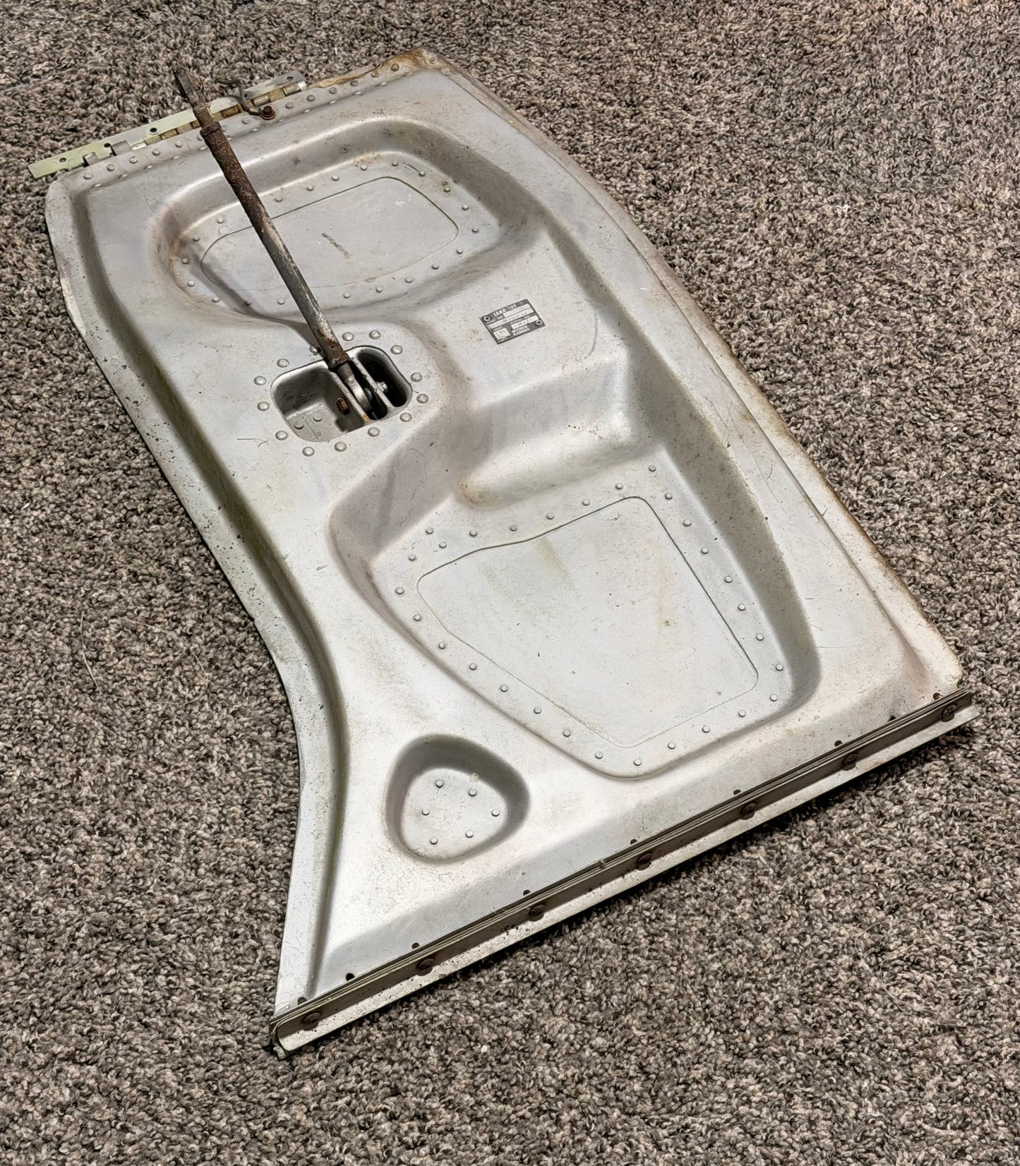 2422520-12 Learjet 24E Main Gear Outboard Door RH Assy
