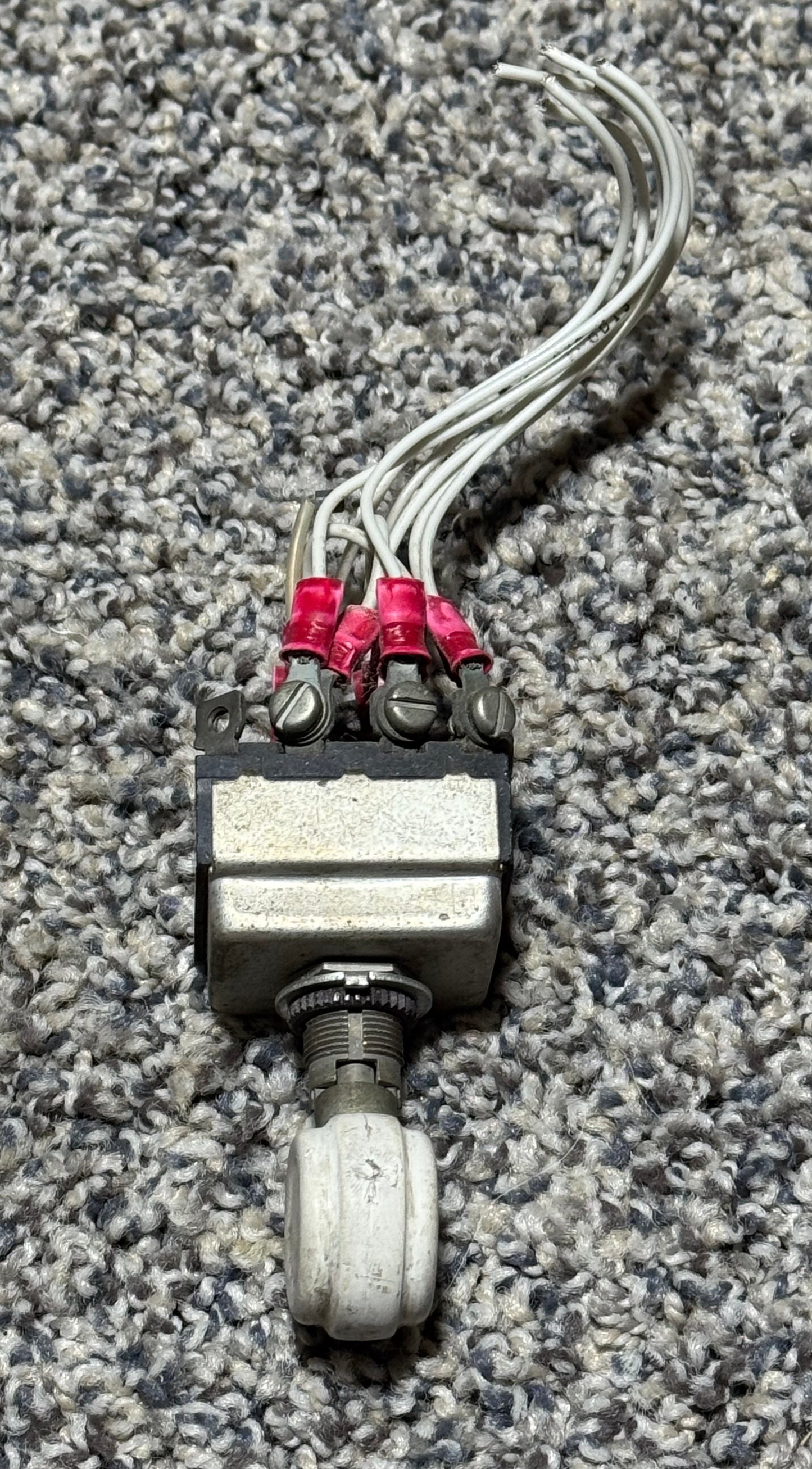 Beechcraft Bonanza Landing Gear Switch and Knob