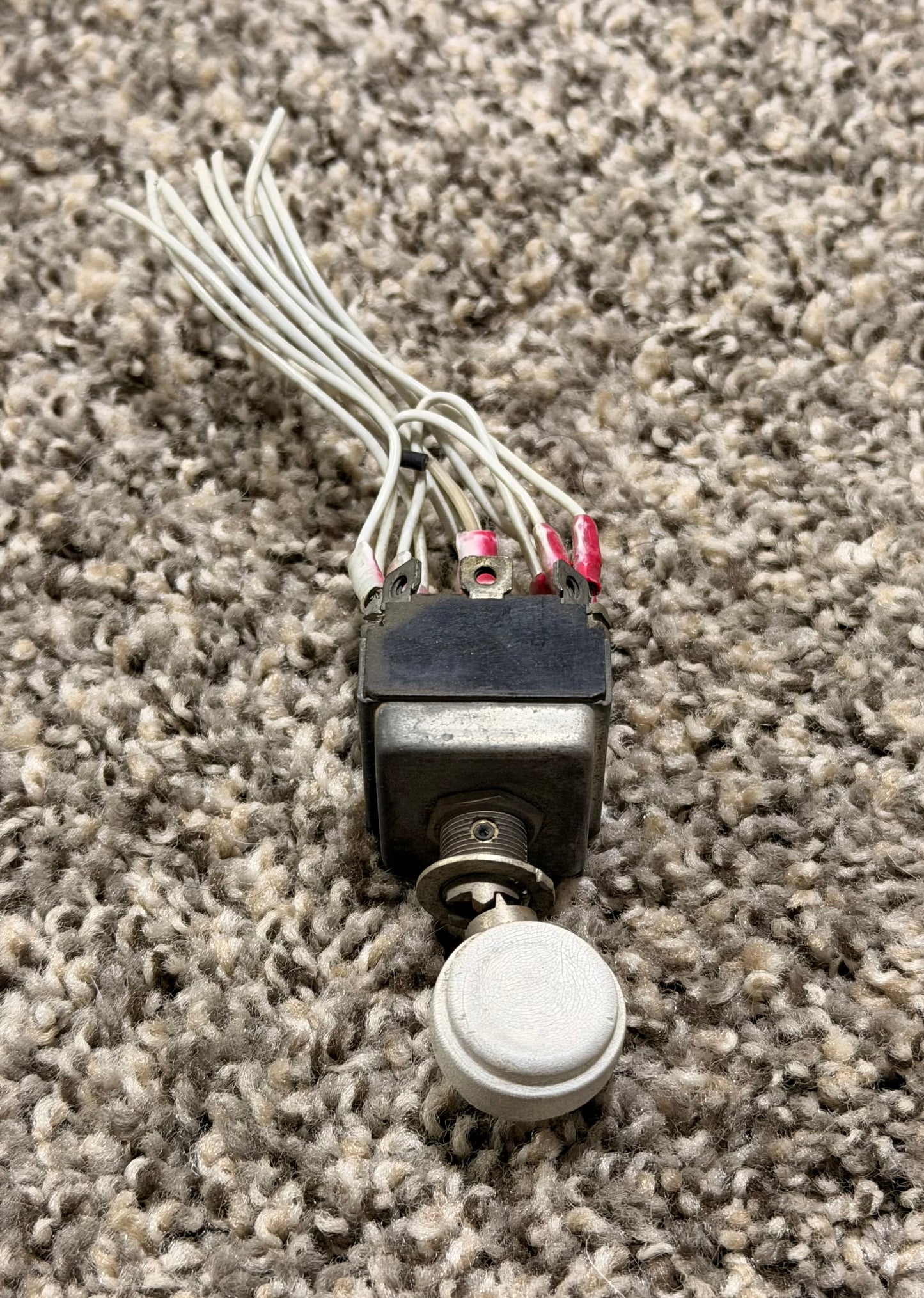 MS25127-E3 Cessna T210 Landing Gear Toggle Switch