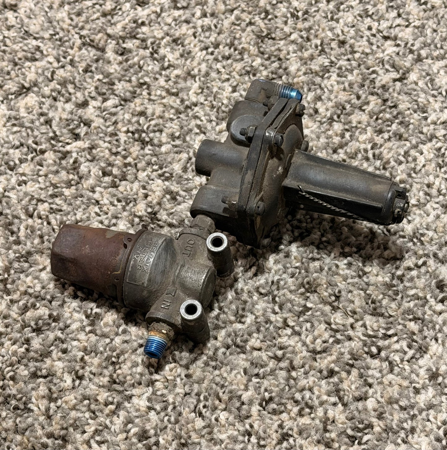 450-0P Aero Commander 500B Bendix, Midland Ross Fluid Filter, Fuel Pressure Regulator Assy