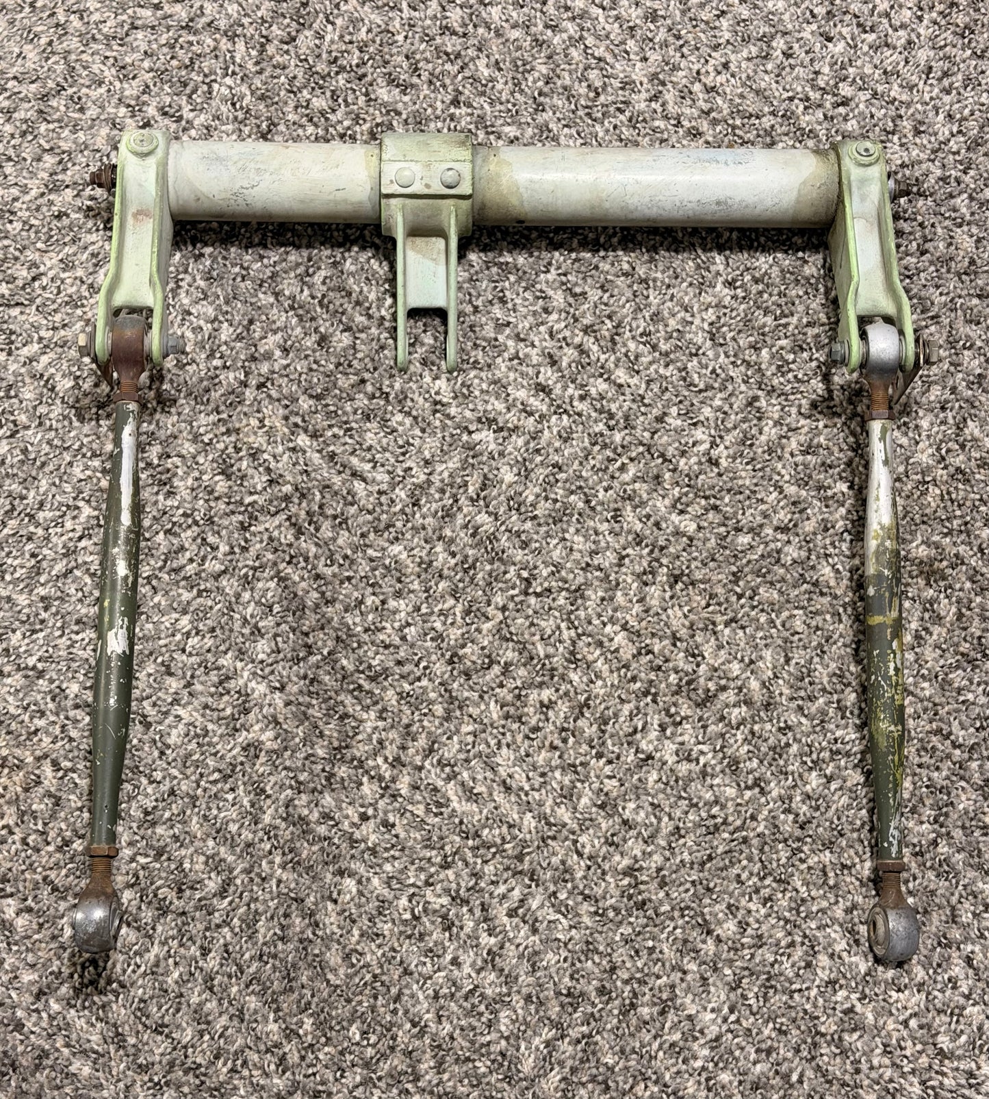 115-524047/ 115-524048 Beechcraft Elevator BellCrank Tube Assy AFT W/ 115-524046 Beechcraft Torque Shaft Assembly