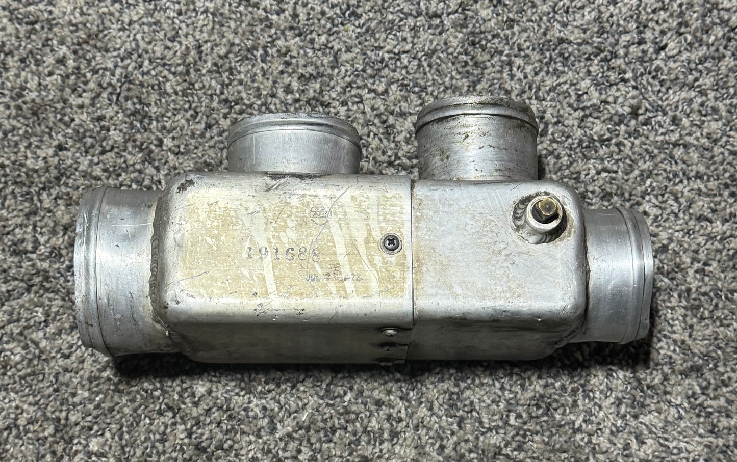 196688