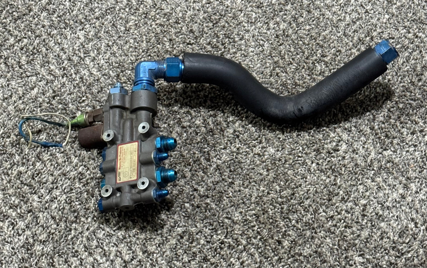 HE81240 Cessna 421B Janitrol Freon Manifold