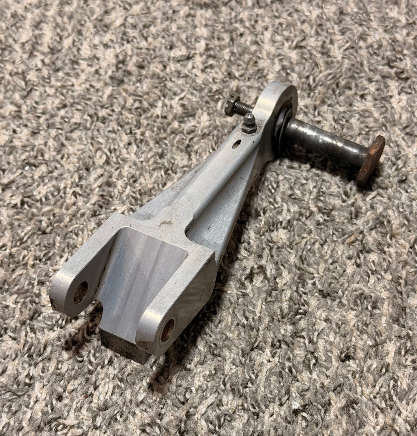 ES10106 Aero Commander 500B Lower Nose Gear Link Assy