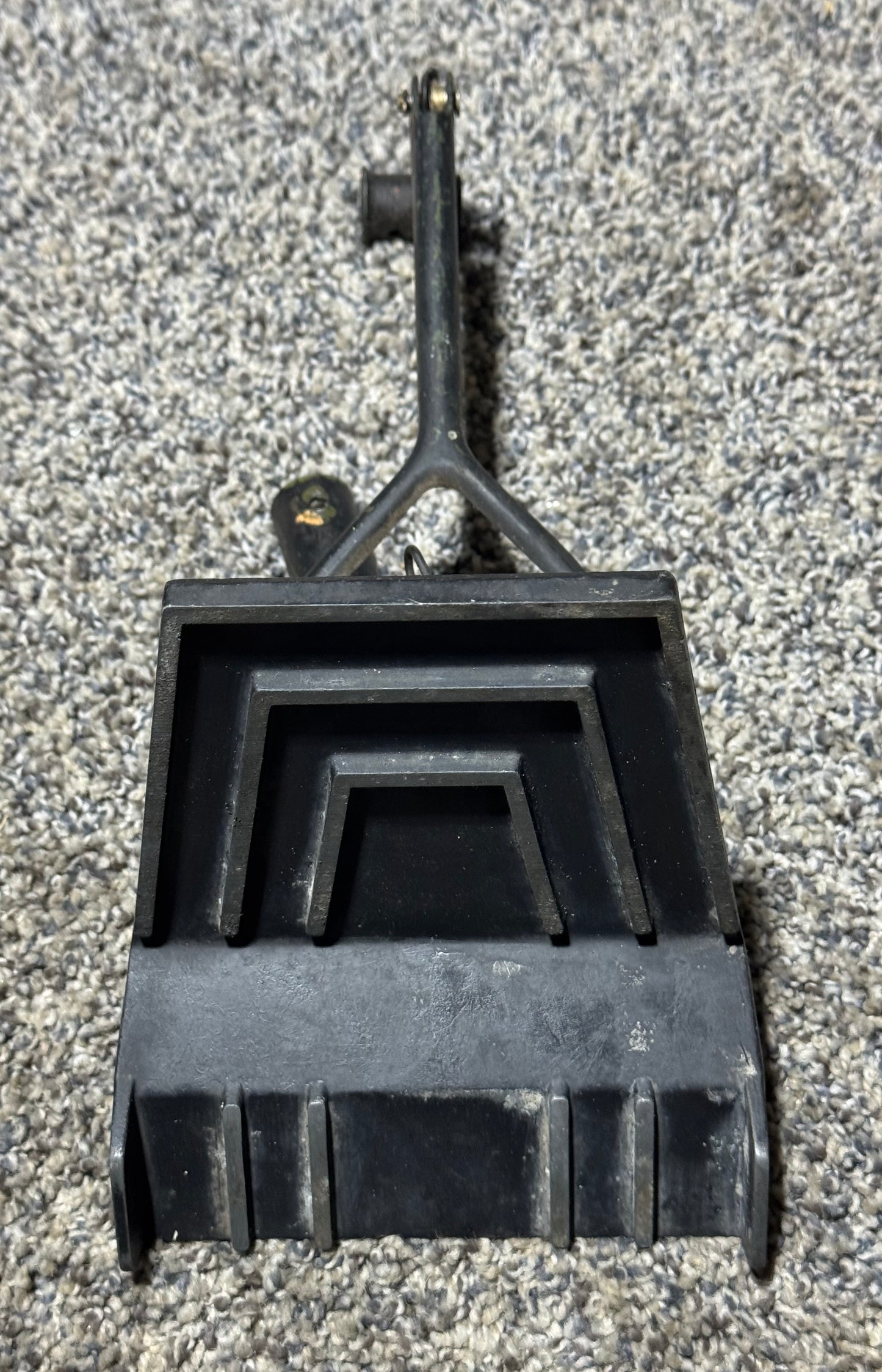 1460320-495 C-172N Co-Pilot Right Rudder Pedal