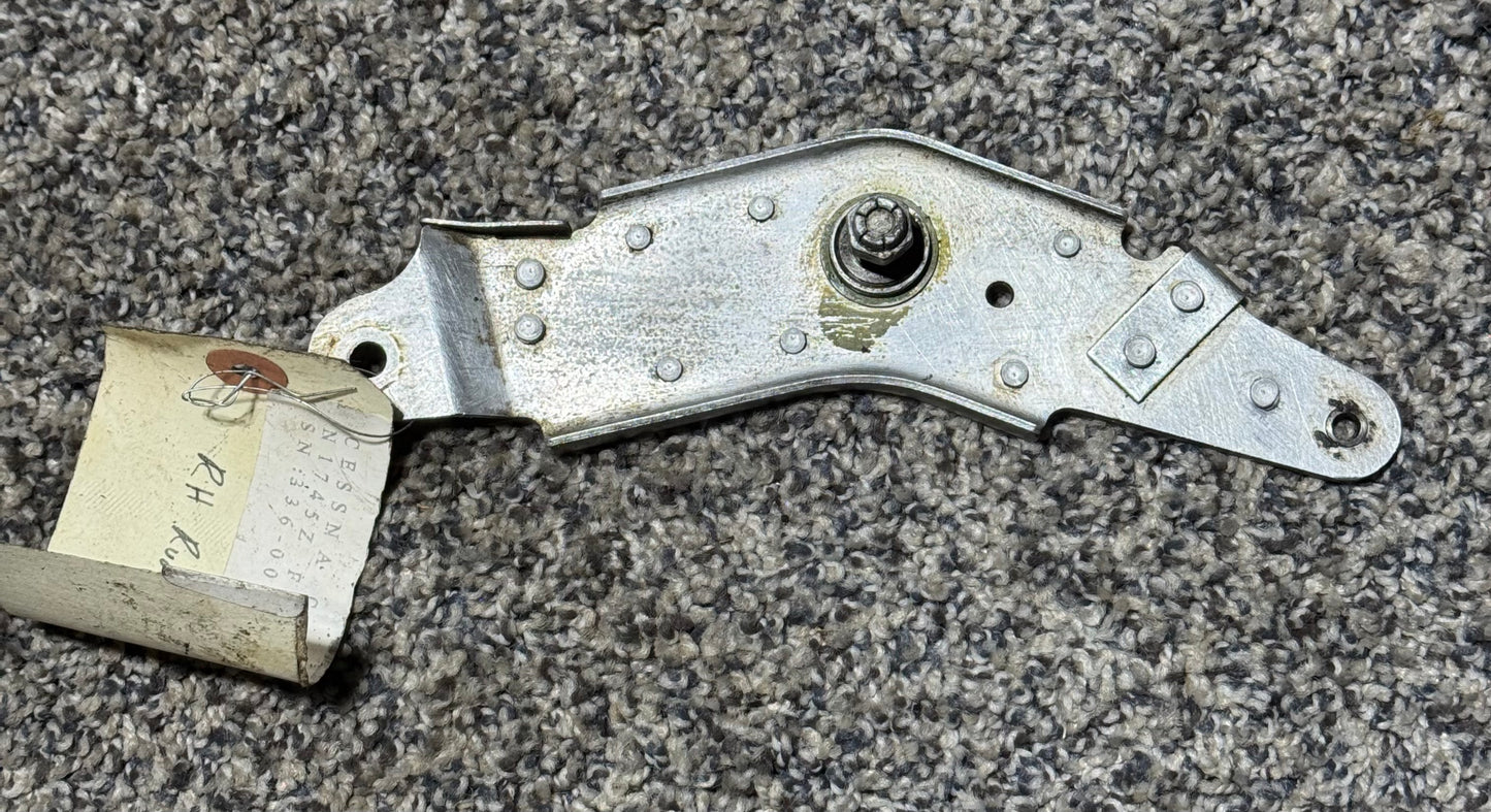 1432001-1 Cessna 336 RH Rudder Pushrod Assy