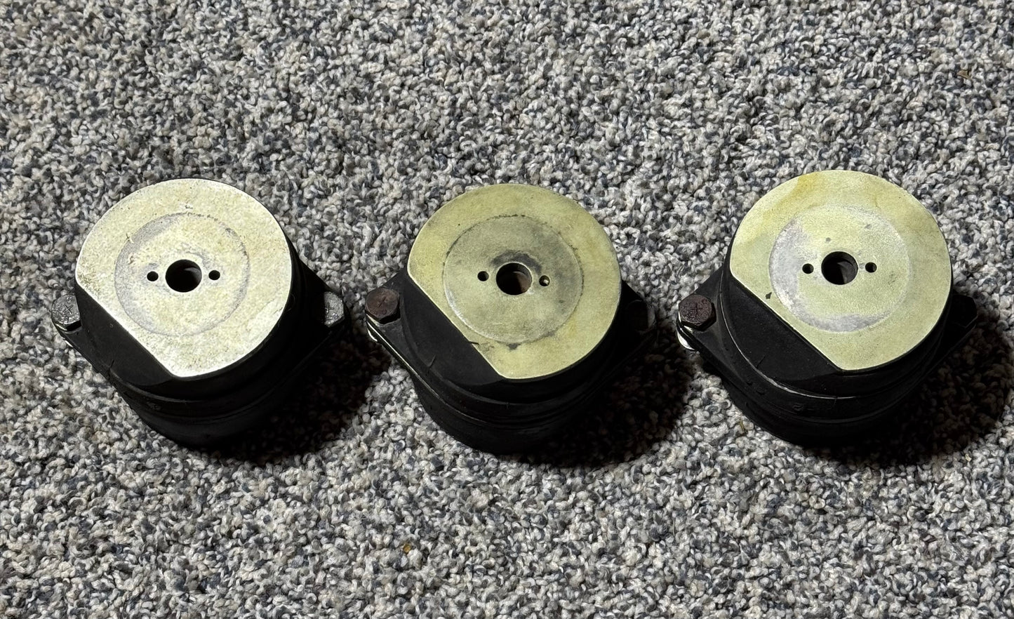 J-12454-2/ J-12454-1 Lord Cessna C-210 Engine Shock Mount