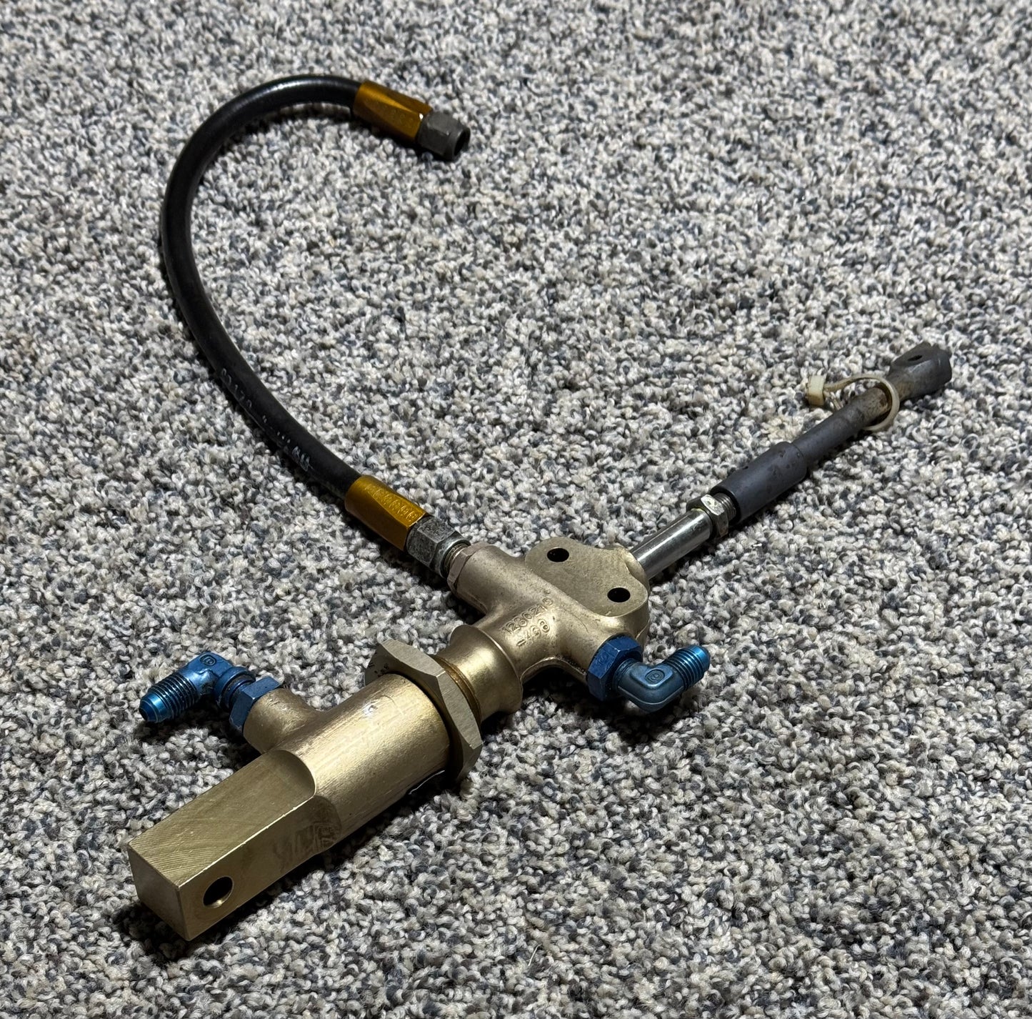 1280120-4 C210 Main Gear Downlock Actuator