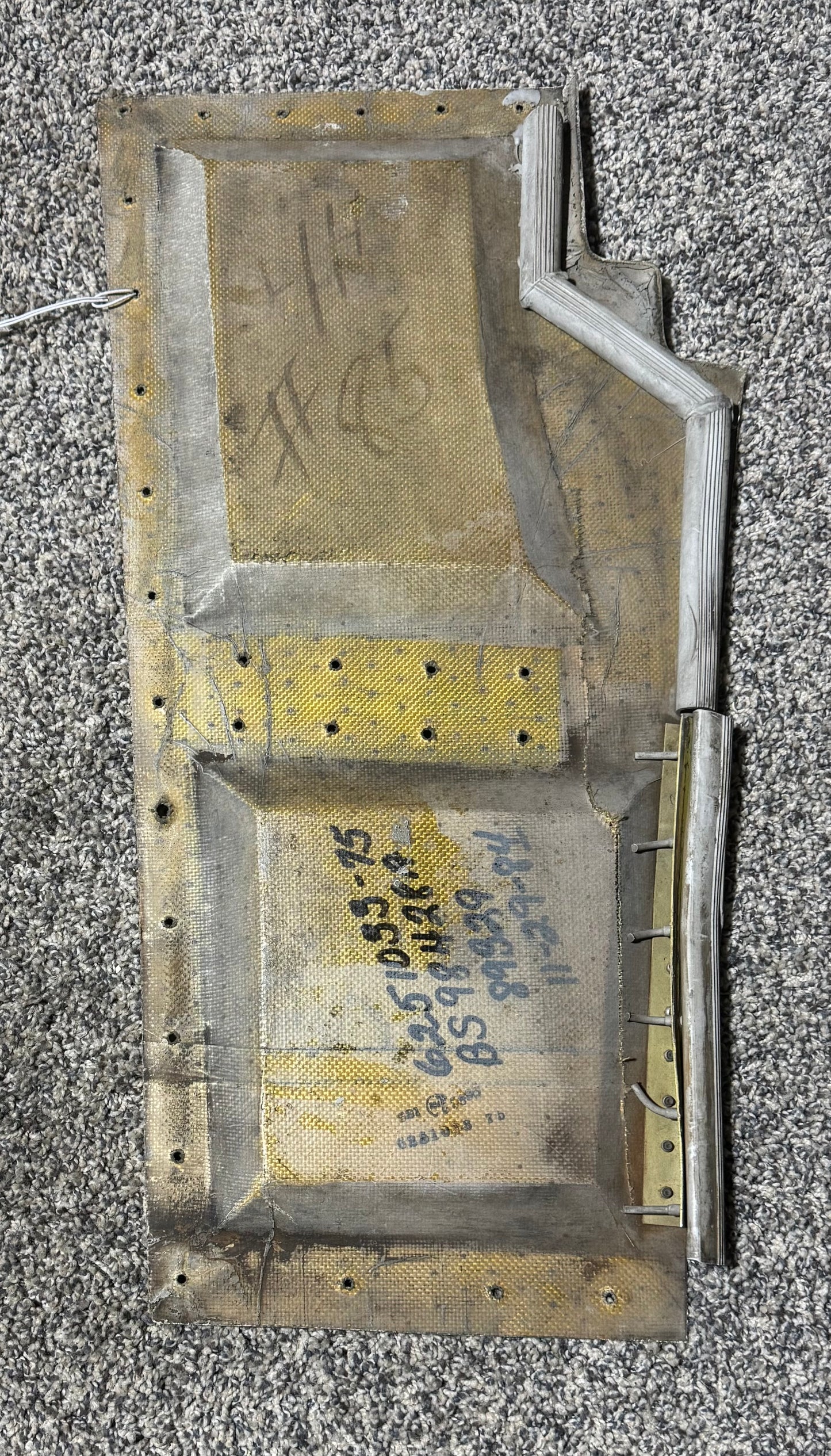 6251033-75 C-650 Citation LH Lower Trailing Edge Assembly