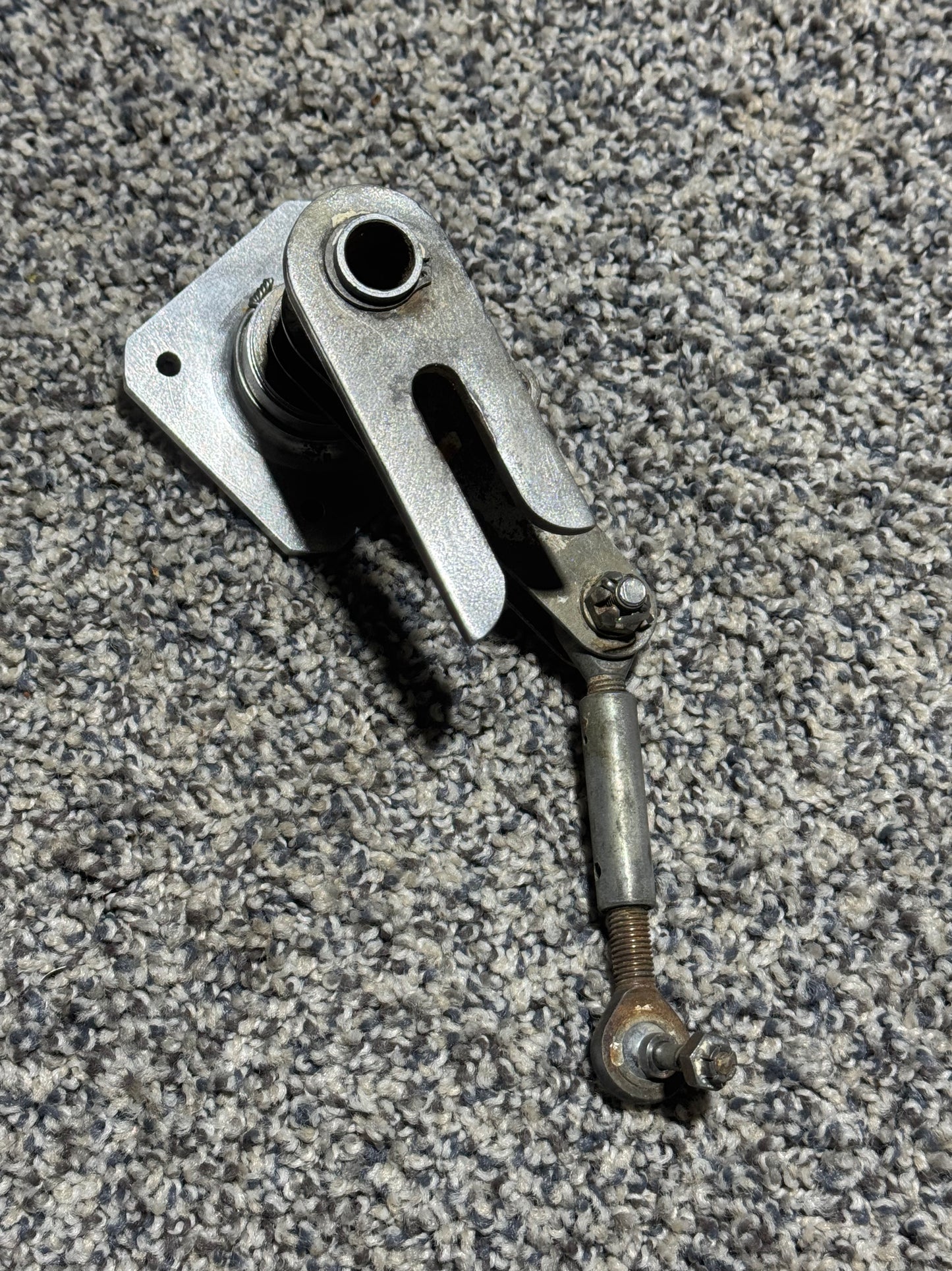 41794-009 Piper PA-31T Nose Gear Door Actuator Arm RH