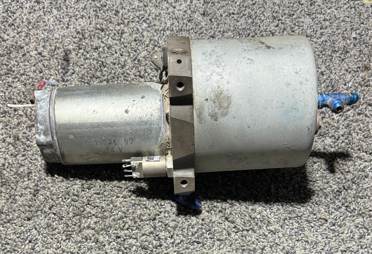 C9881124-1 Cessna T210N Hydraulic Power Pack w/ Motor