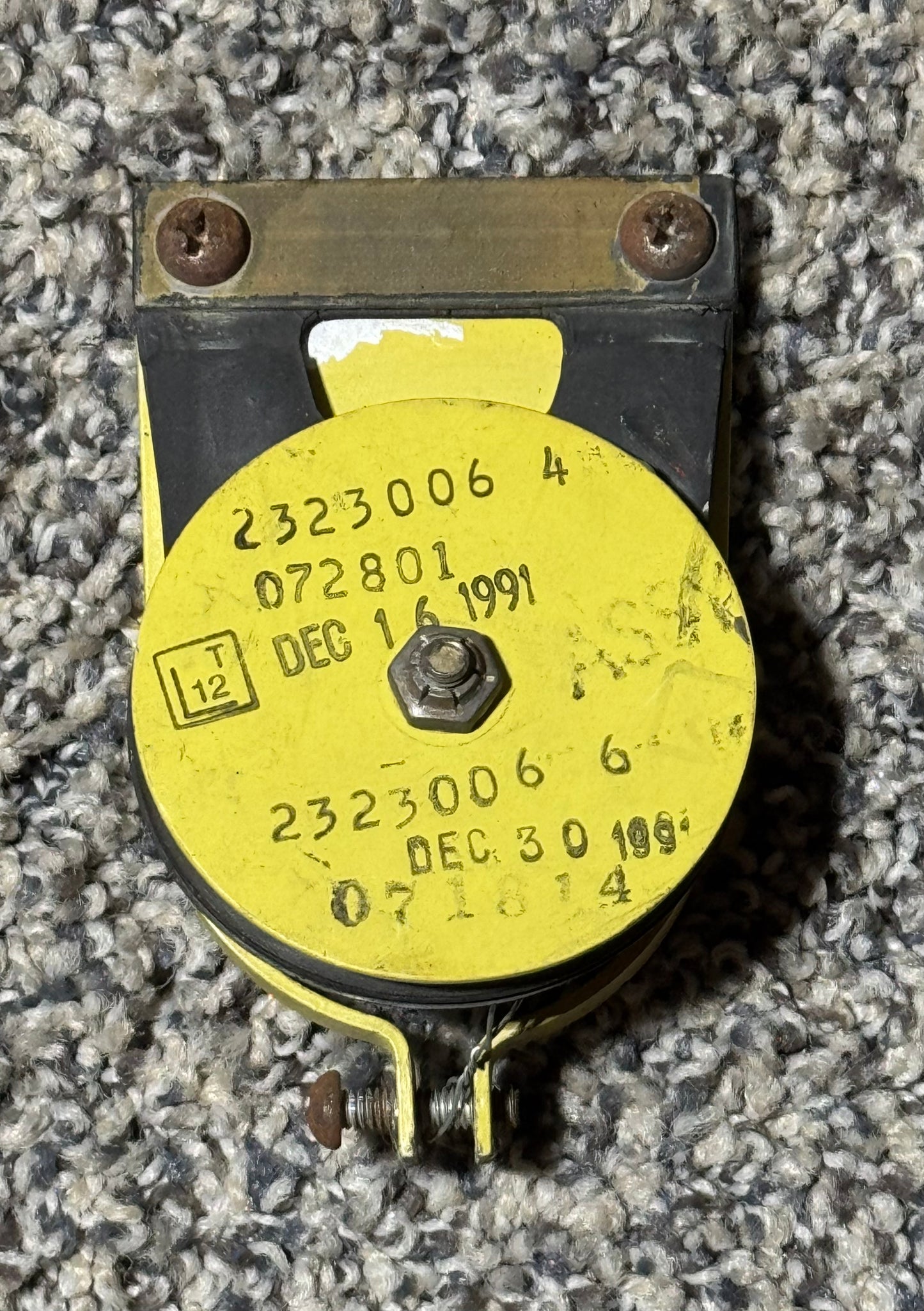 2323006-7 Learjet 25D Flapper Unit