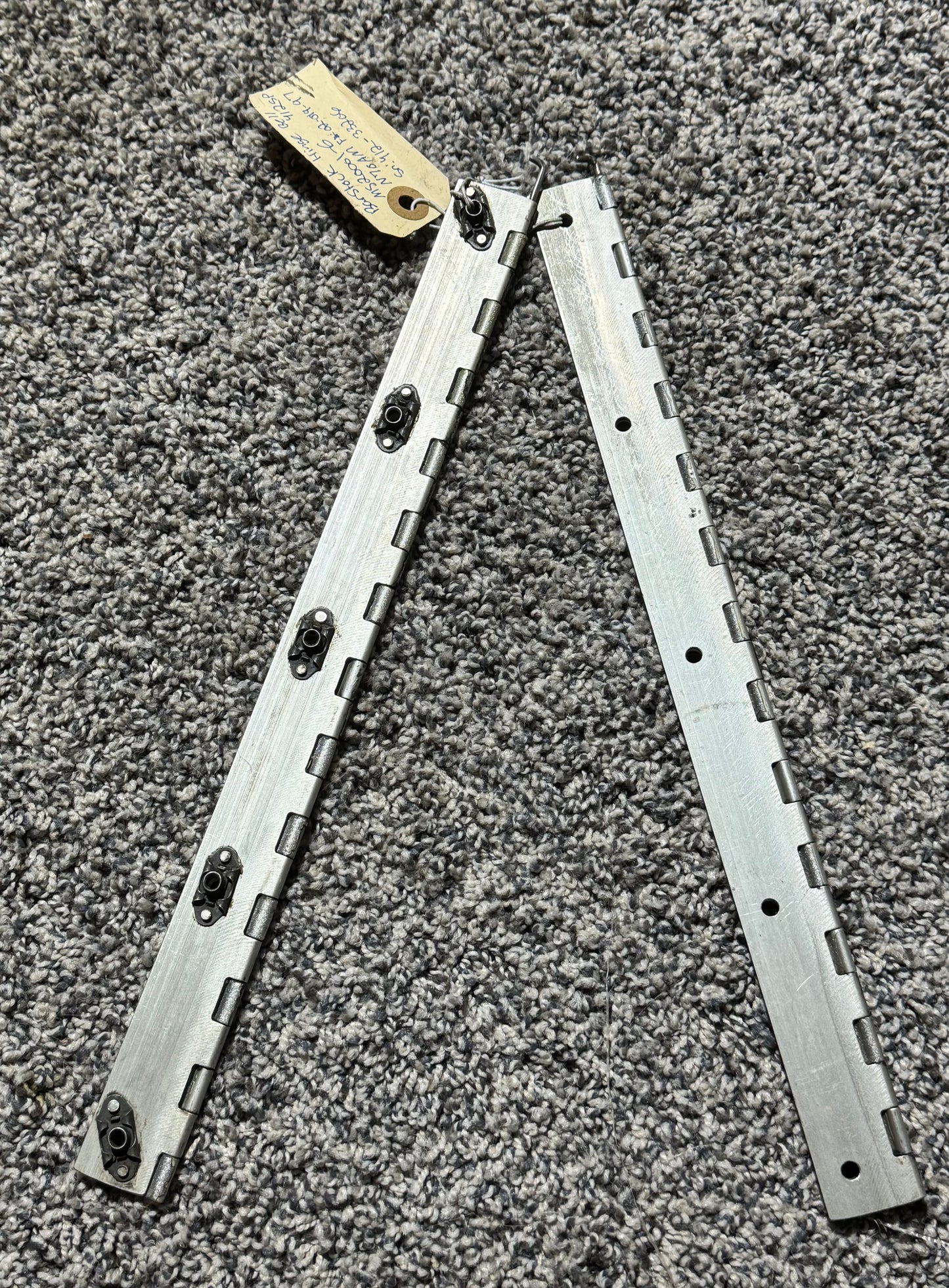 MS20001-6 Barstock Hinge Bell