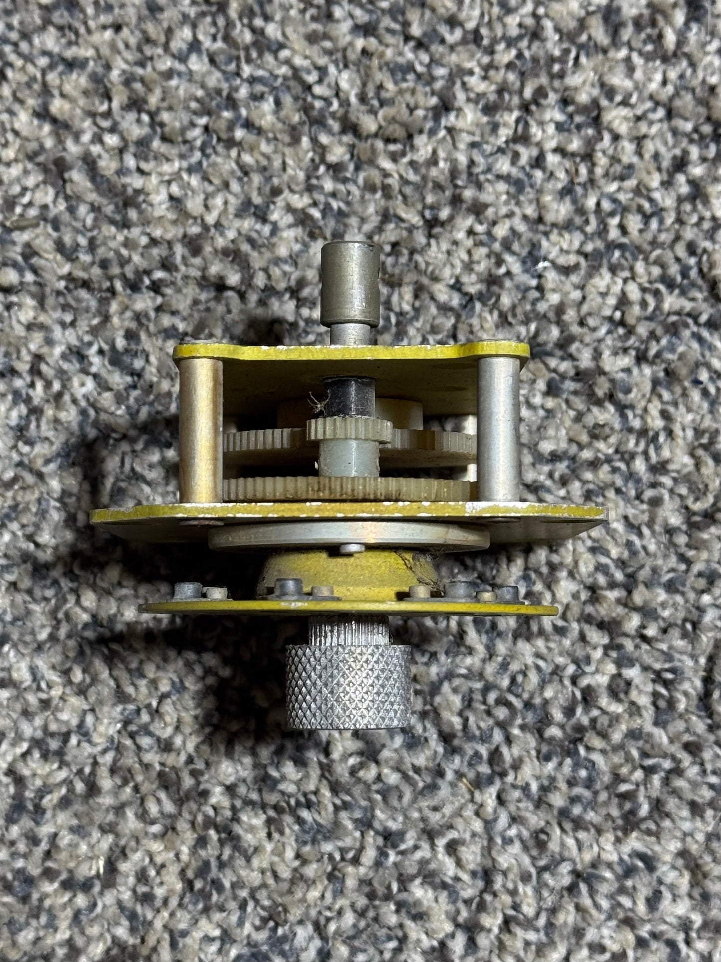 47116-002 Piper PA-31T Aileron Trim Indicator Box Assy