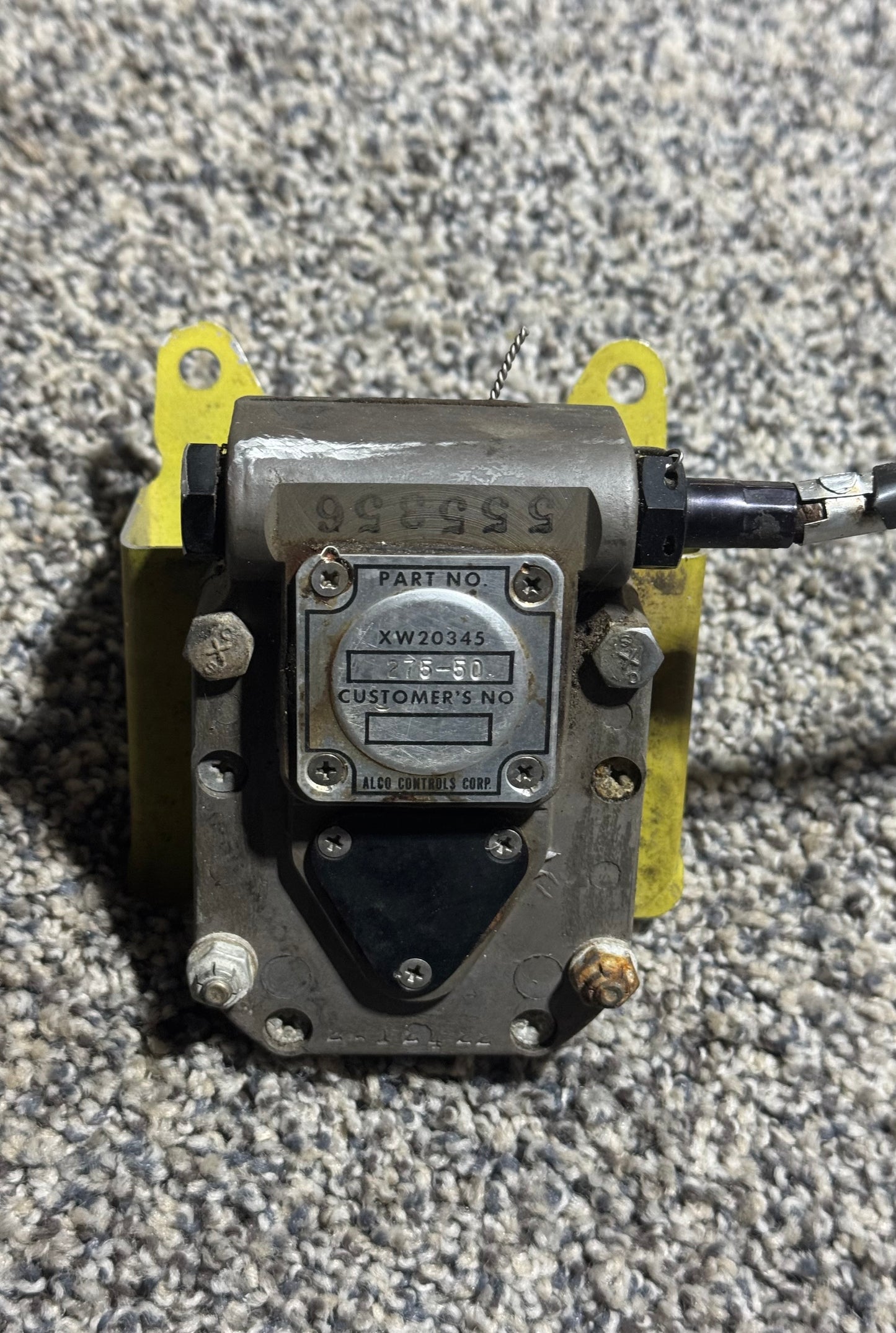 XW20345-275-50 Piper PA-31T Windshield Wiper Converter W Brackets. XW-20173-G2 Alco Controls Electric Wiper Motor (27 Volts)