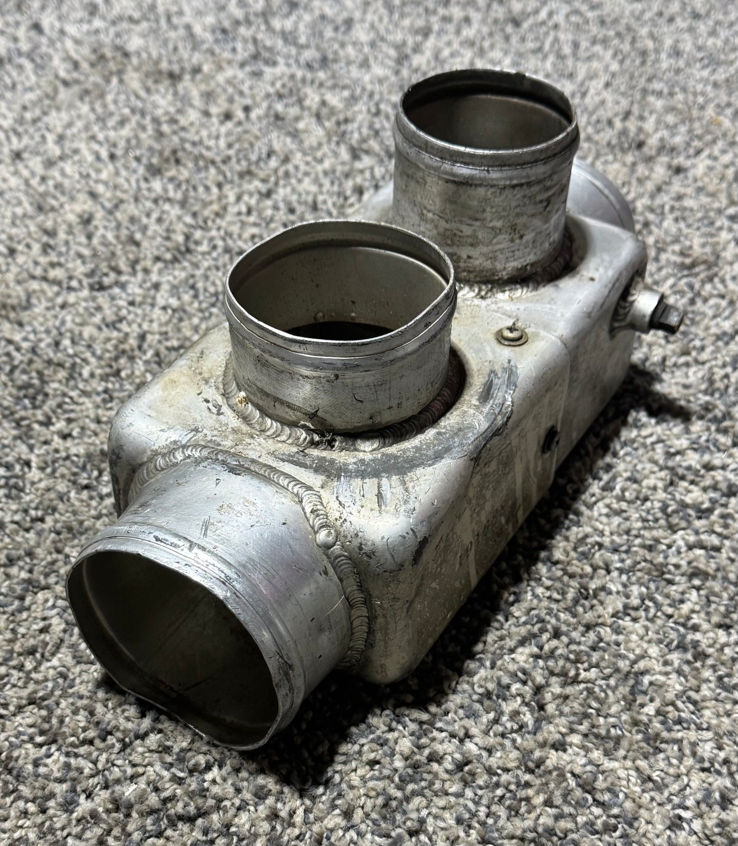 196688