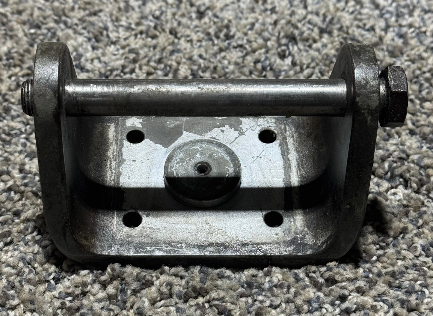 2351014-4 Learjet L24B Engine Shock Mount Plate Assy