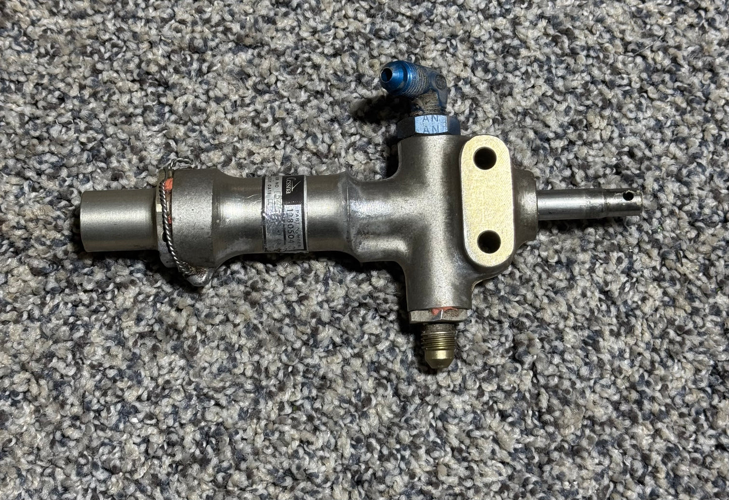 1280504-2 C210 Main Gear Upload Actuator