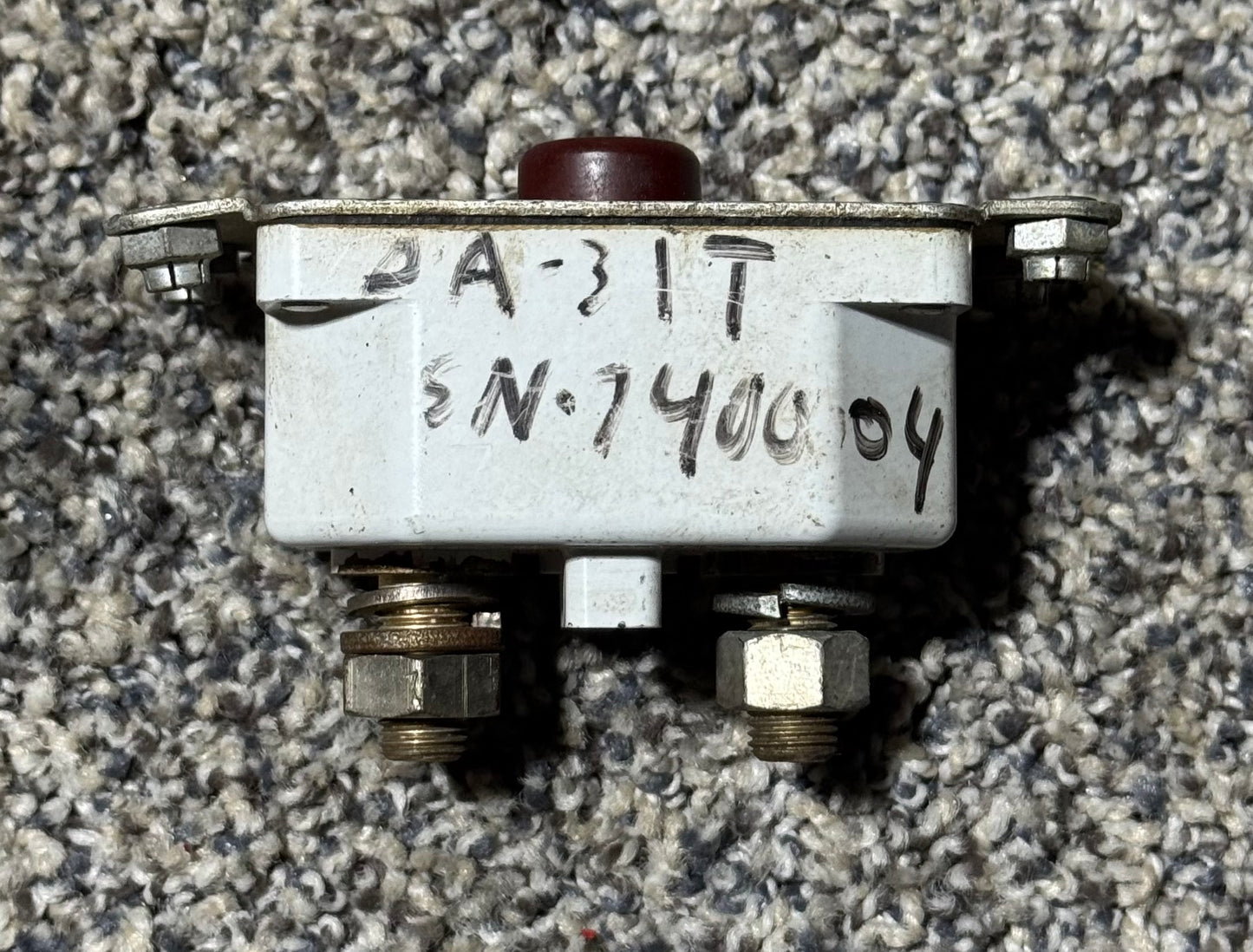 7855-6-200 PA-31T Klixon Push To Reset Circuit Breaker