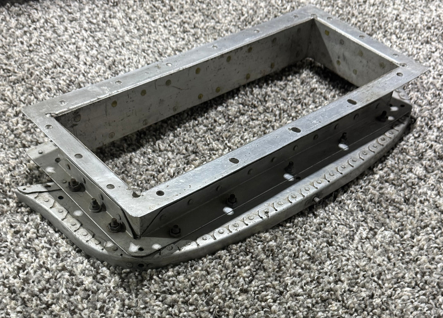 50-910458 Beechcraft B90 Oil Cooler Duct
