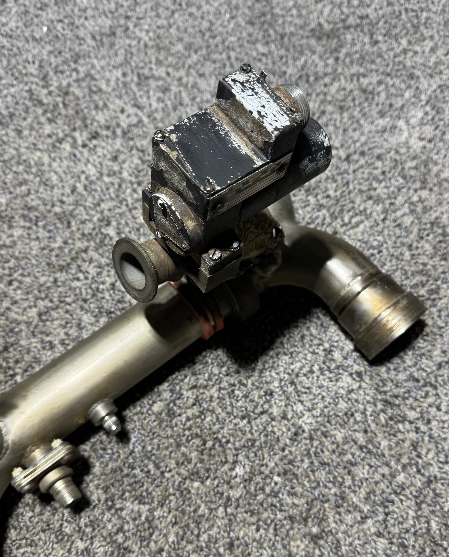 RY1B50824 Barber-Coleman Driven Actuator Valve Assembly W/ Tee Attachment