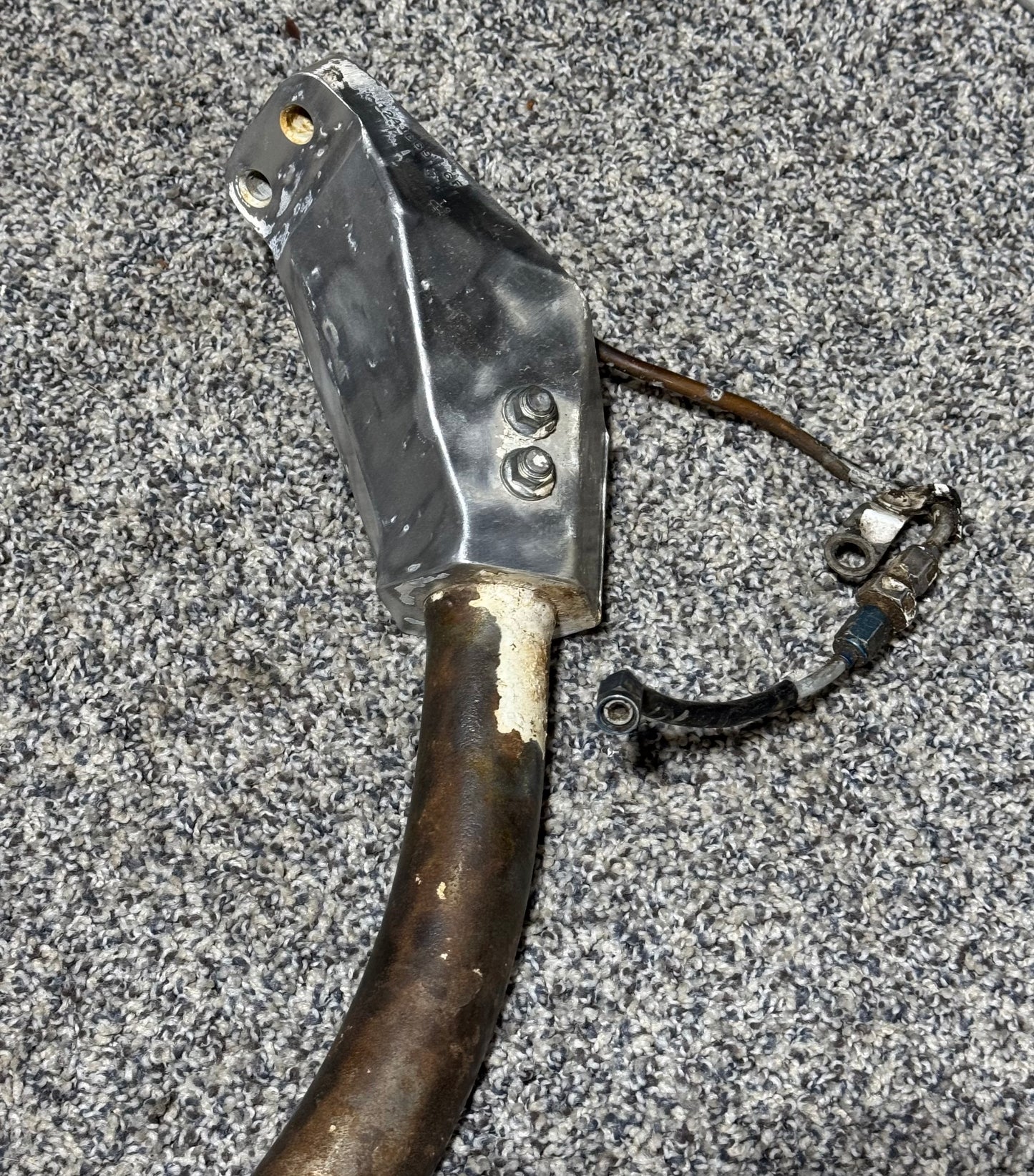 1241102-5 C-P210 LH Main Gear Spring Assy