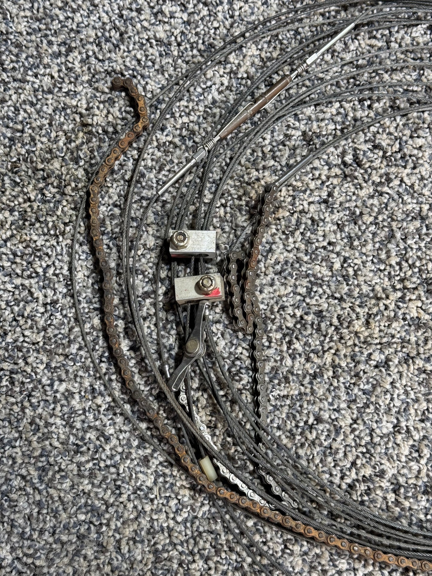 0432138-3 C-182 AFT Rear Stabilizer Elevator Trim Chain