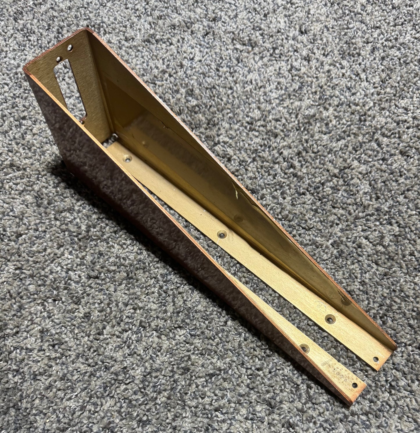 6005 S-Tec Pitch/Roll Computer Tray Assy