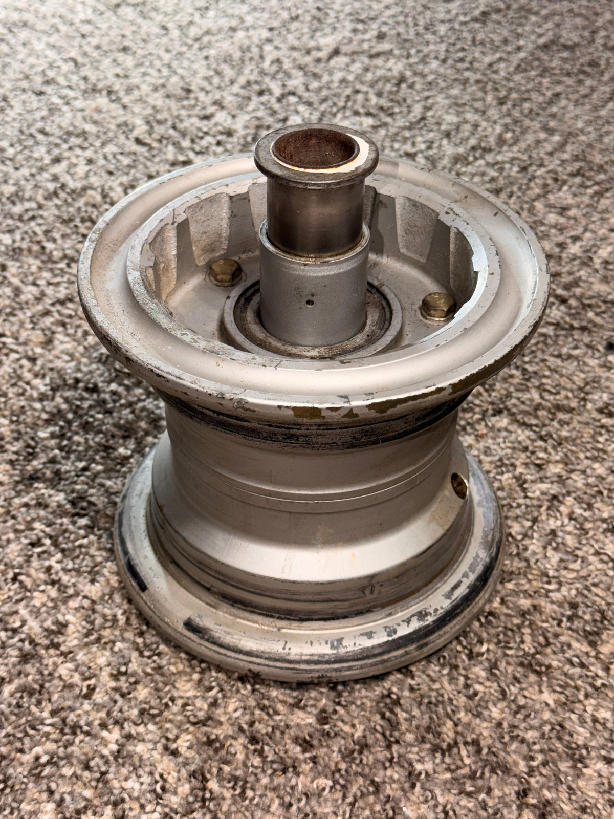 40-140 Cleveland Parker 6.00 X 6 Wheel Assy w/ Bolts