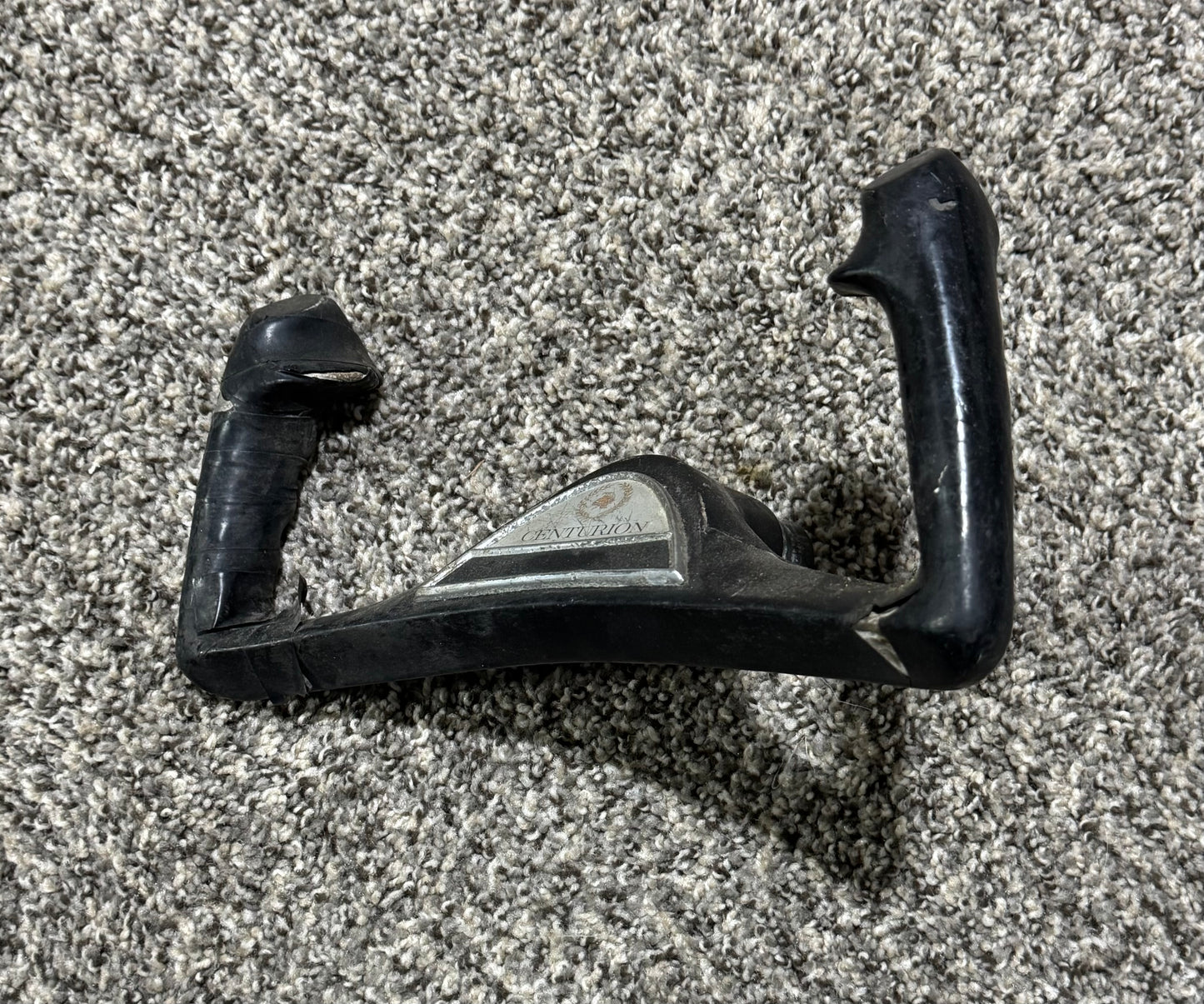 1560001-2 Cessna 210 Control Wheel