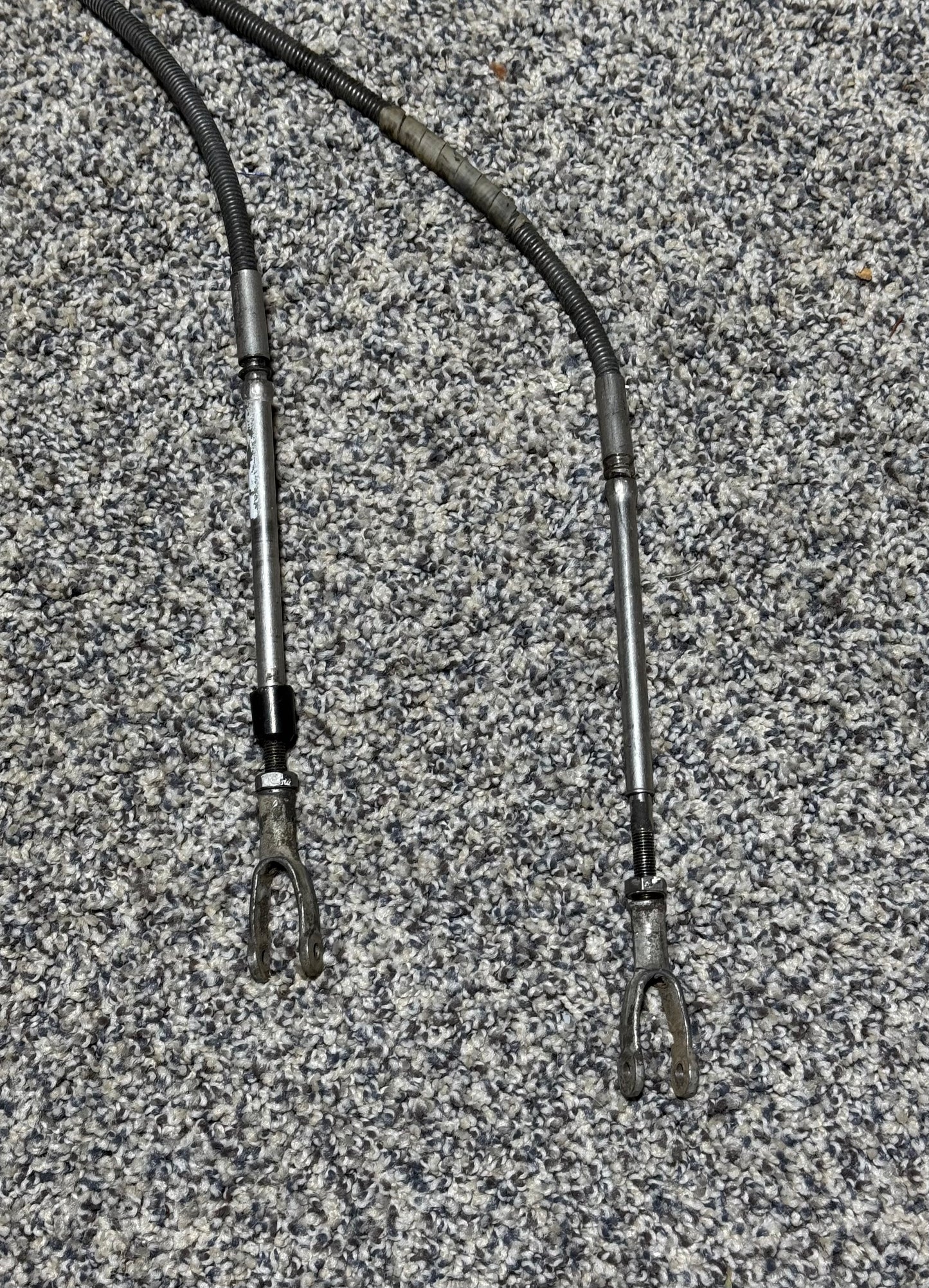 6505– 073701-2 C182R Cowl Flap Cable RH/LH W/ Clevis