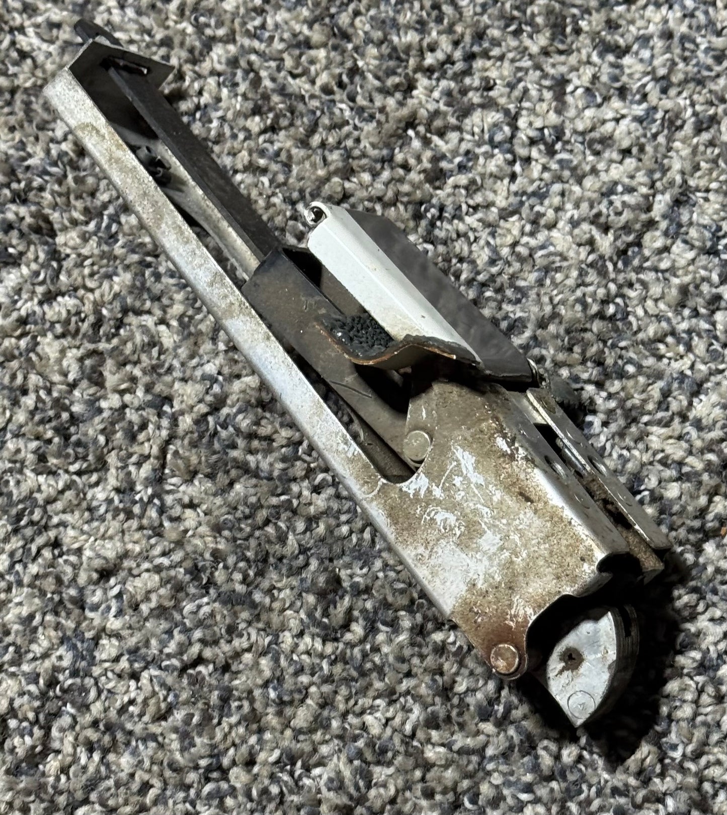 68188-000 PA-28-160 Cabin Door Latch Assembly