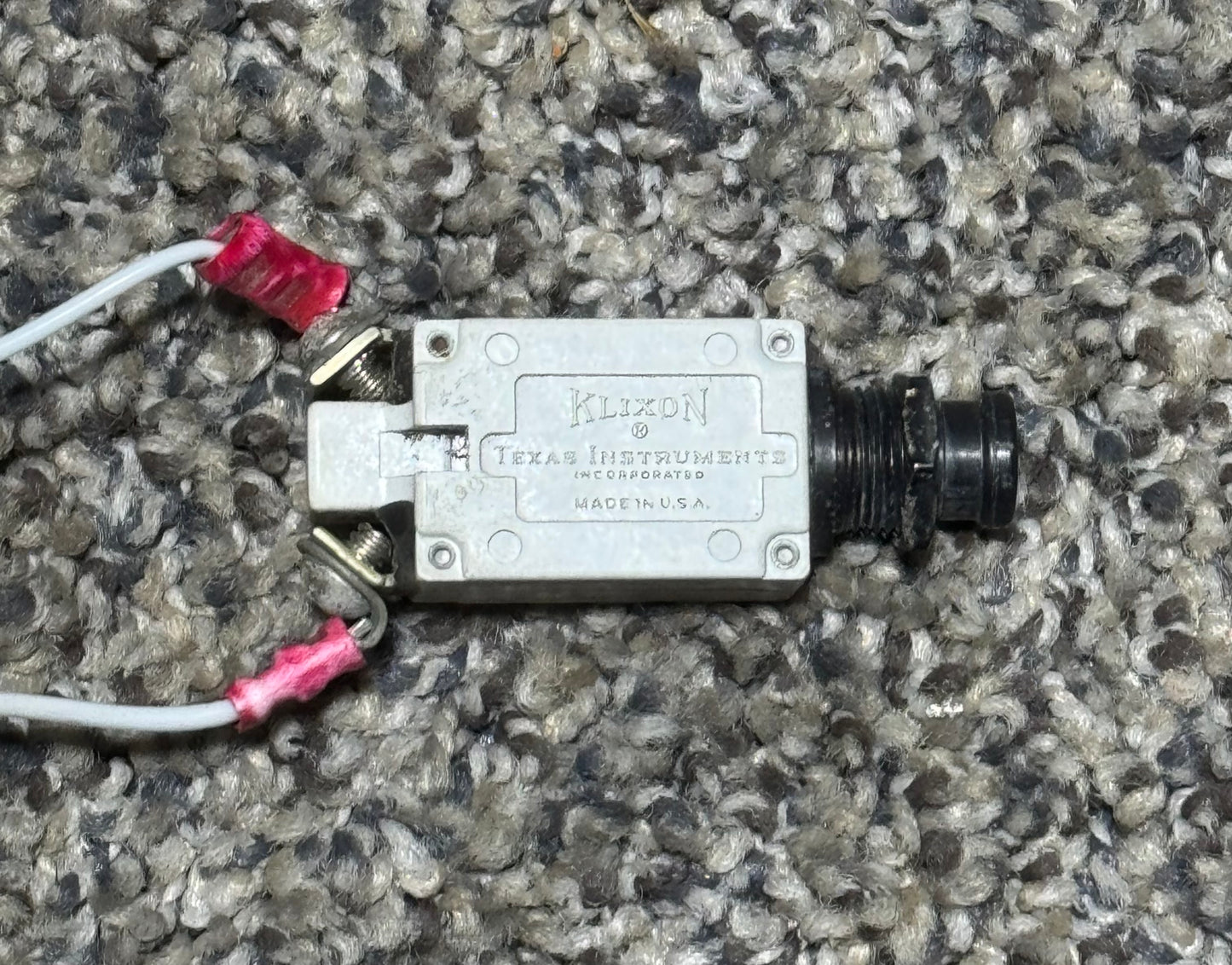 7277-2-2 Klixon 2A Circuit Breaker