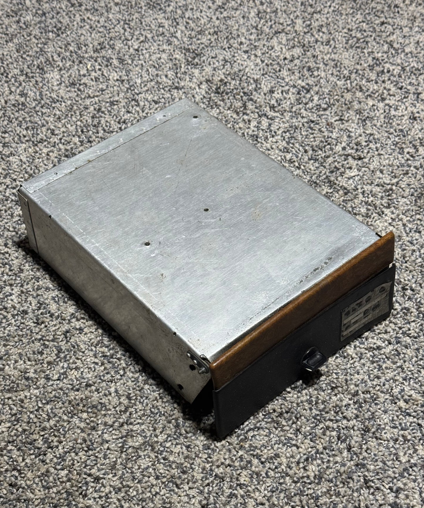 0713375-2 C-182T Glove Box Assy W/ Door