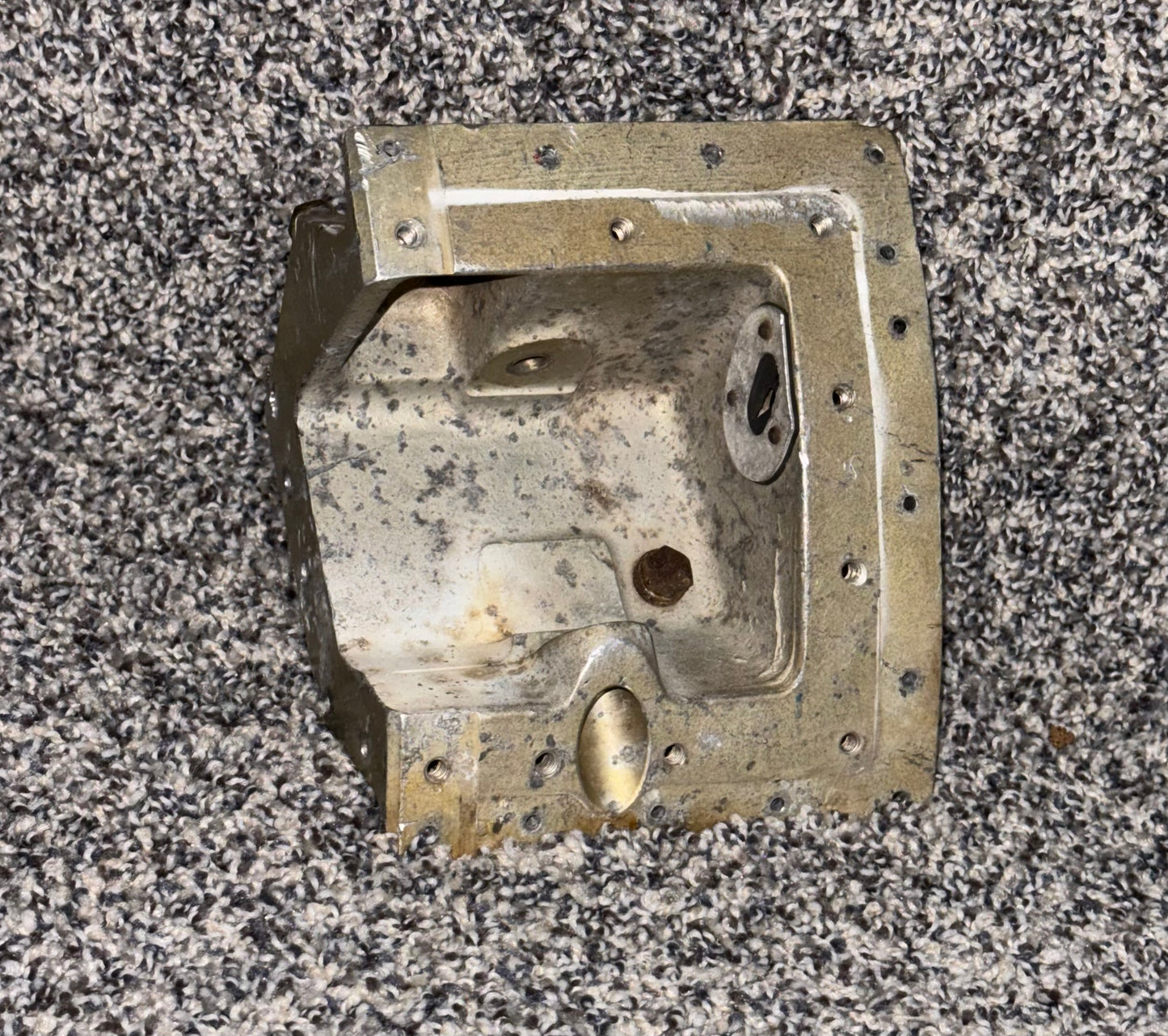 1211501-20 Cessna 210 Cabin Step Support Assembly