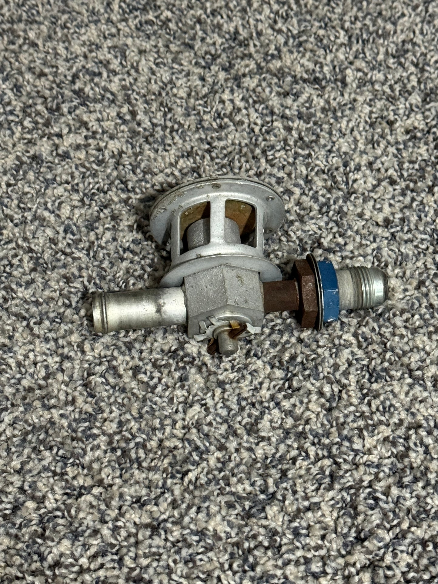 C482001-0501 Airborne Vacuum Regulating Valve