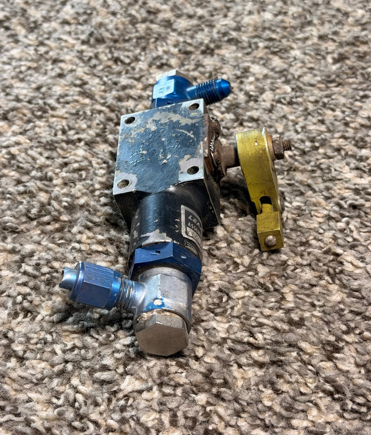 2380059-5 Learjet Parking Brake Valve Assy