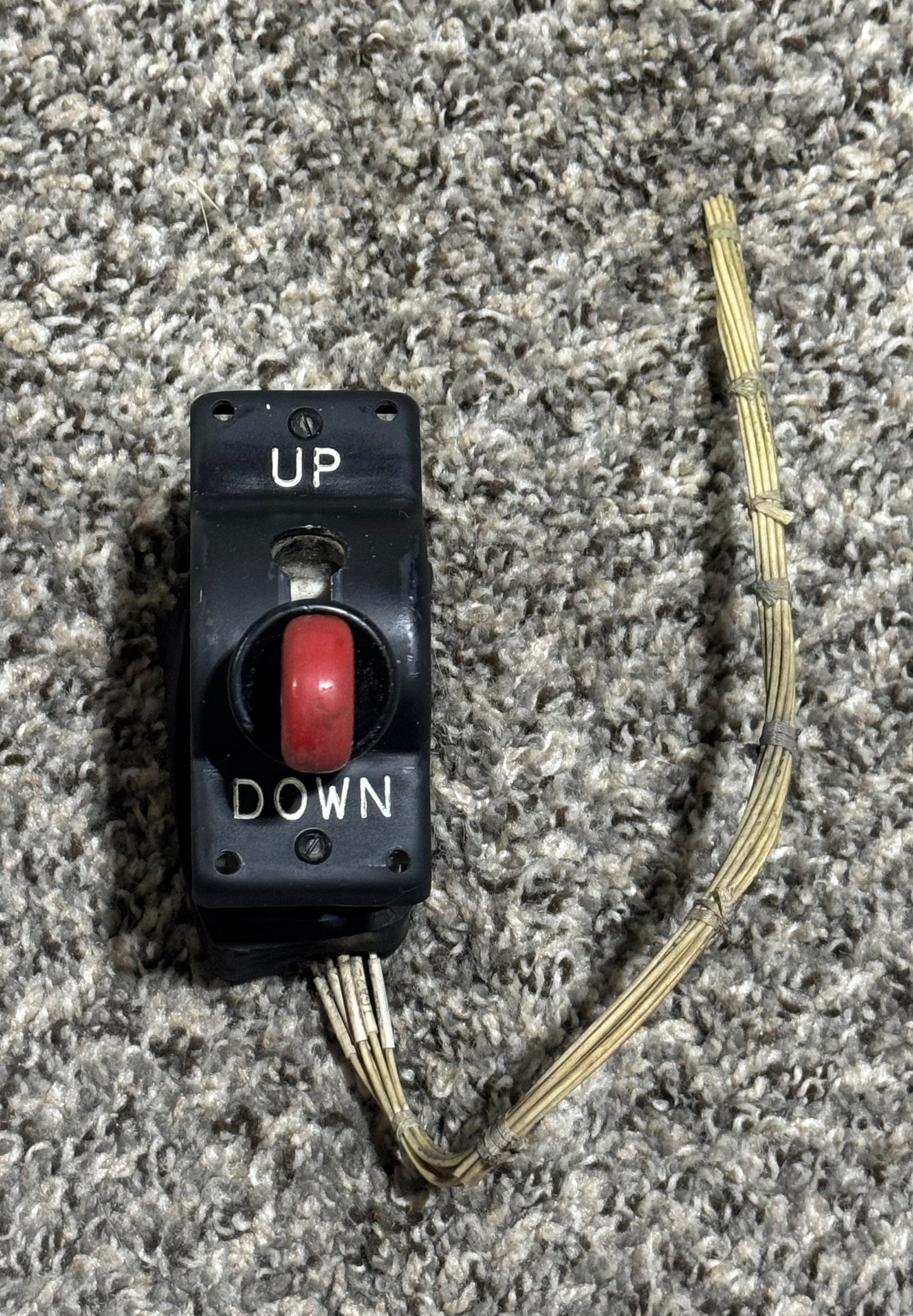 DN1076Z Dowty Electrics Landing Gear Selector