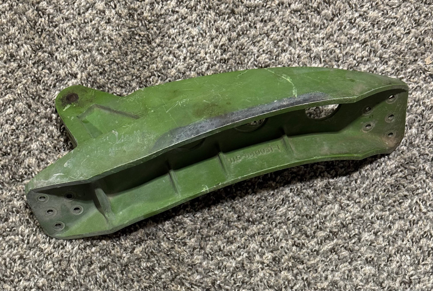 115-440031-1 Beechcraft KA-100 Horizontal Stabilizer Hinge LH Bracket