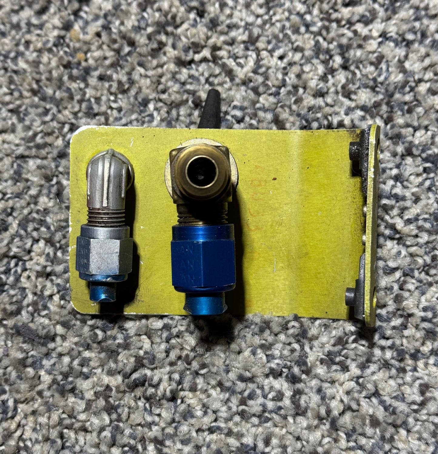 48033-0 PA-31T Hydraulic System Control Valve W/ Bracket Assy