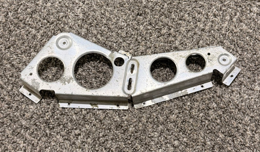 2113203-1 T210N Elevator Trim Chain Guard