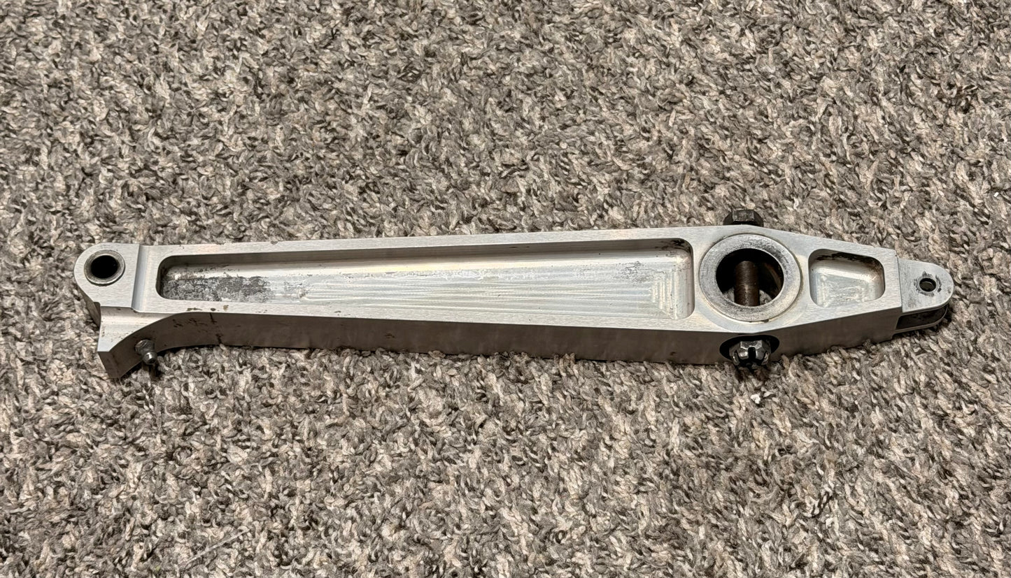 ES10107 Aero Commander 500B Nose Gear Upper Link Assy