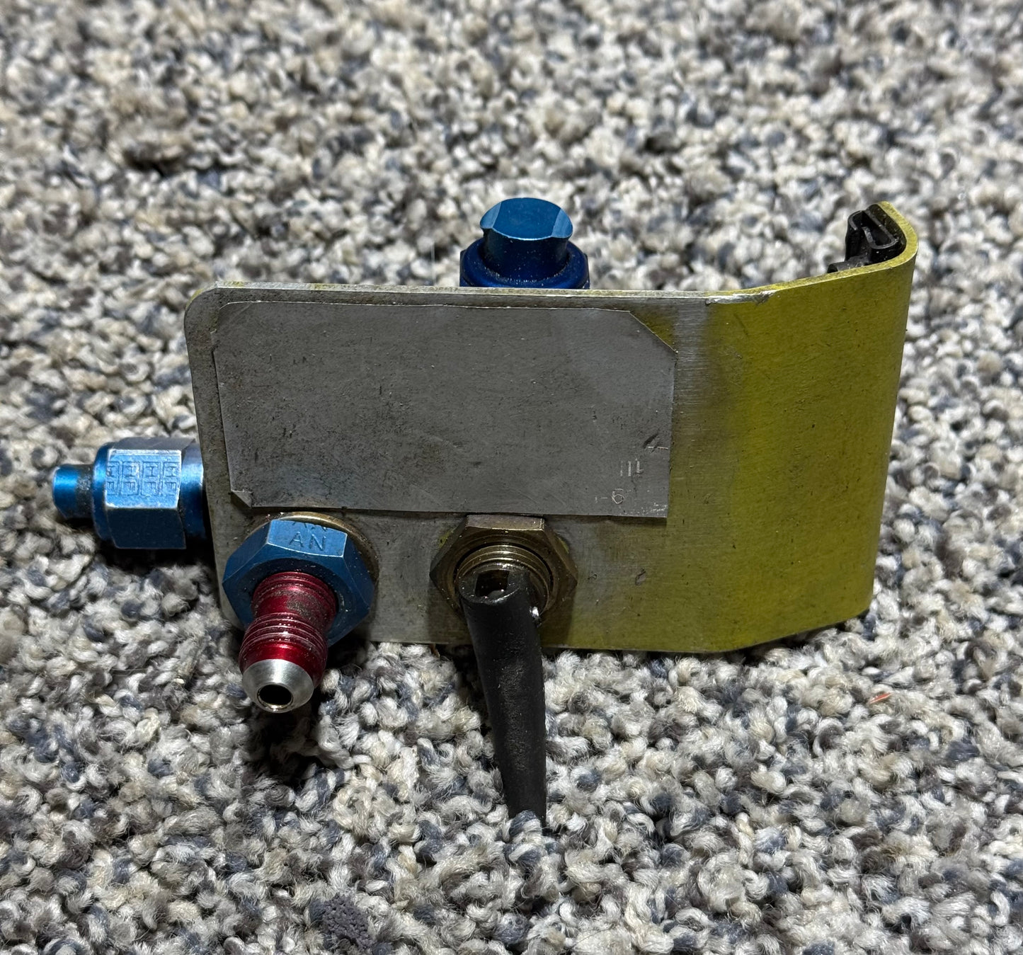 48033-0 PA-31T Hydraulic System Control Valve W/ Bracket Assy