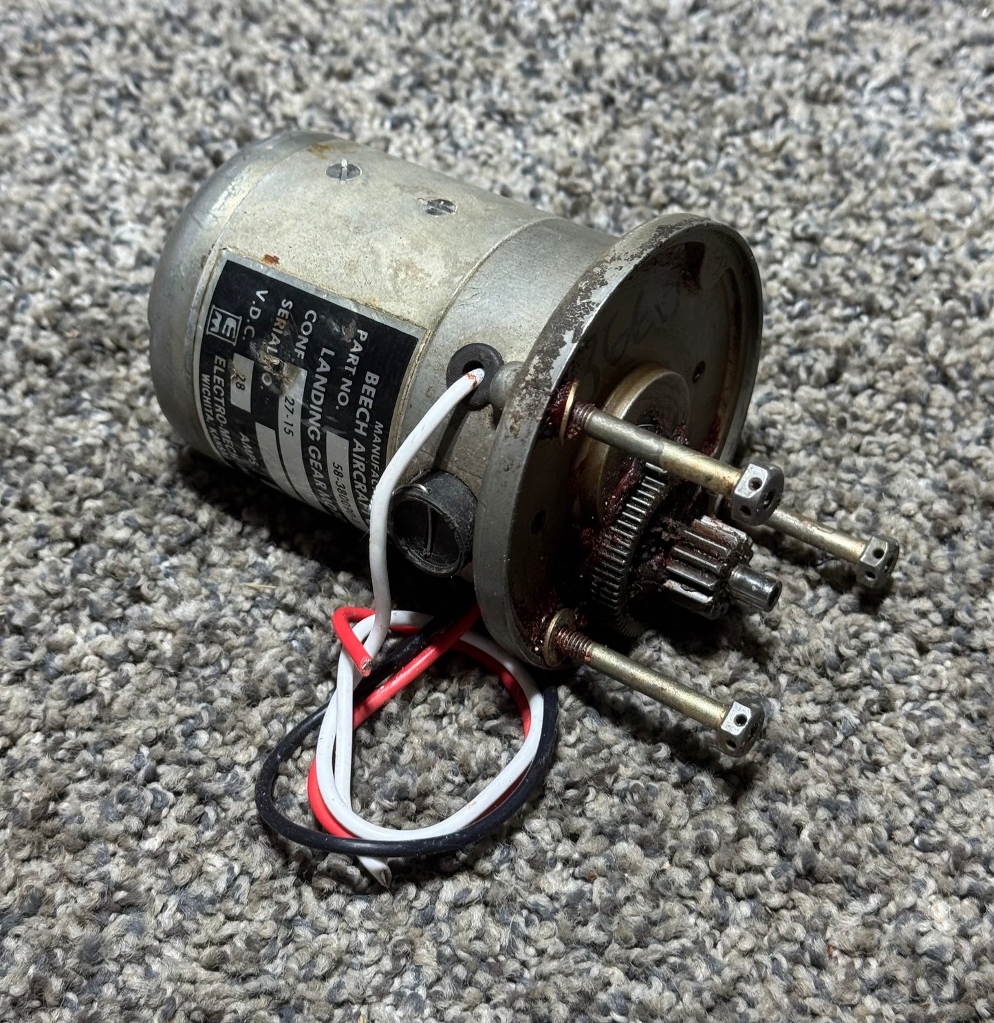 58-3800090-1 Beechcraft Duke Motor Assembly Landing Gear Retract