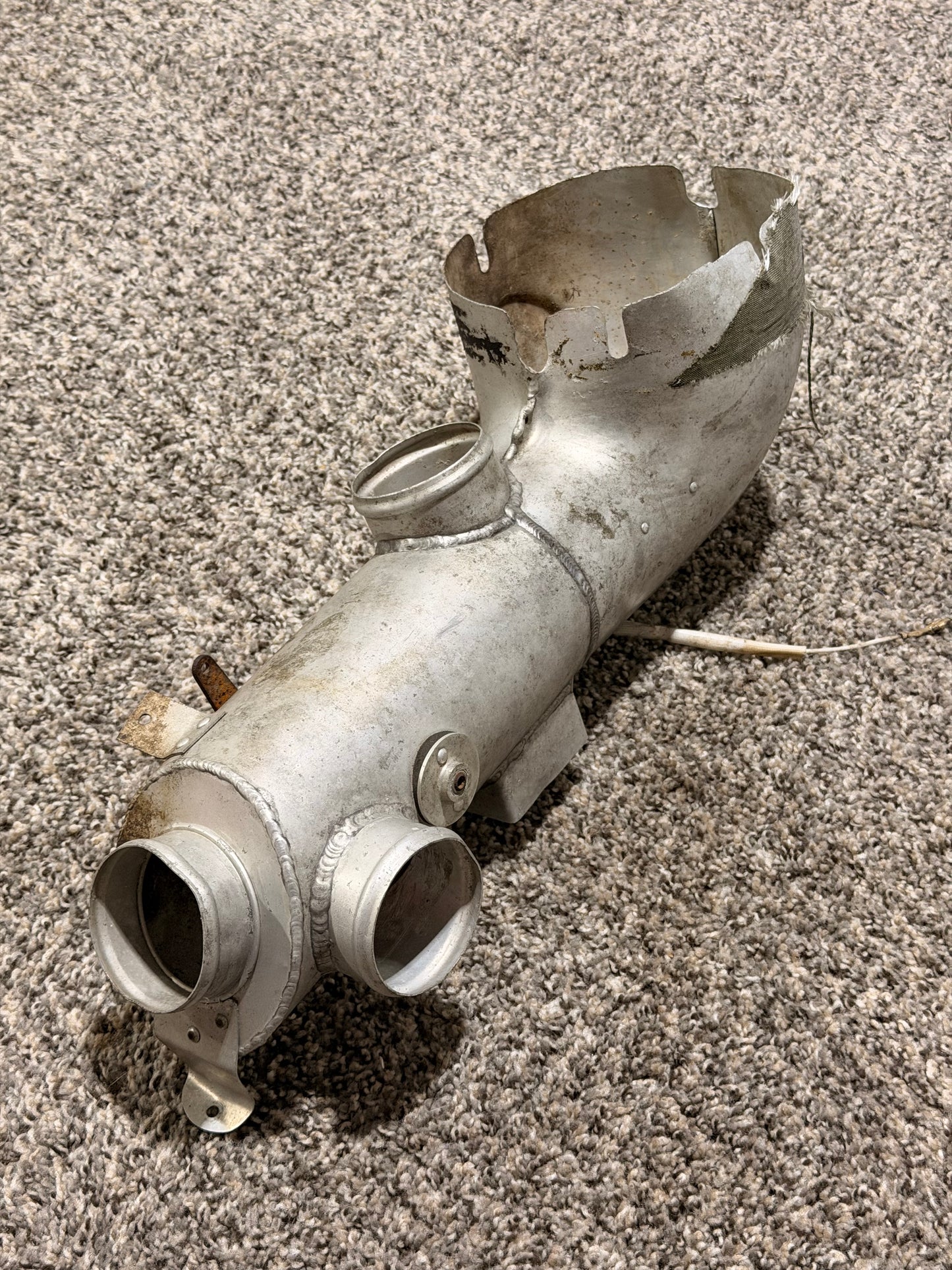 0813847-1 Cessna 310 Control Assembly Heat